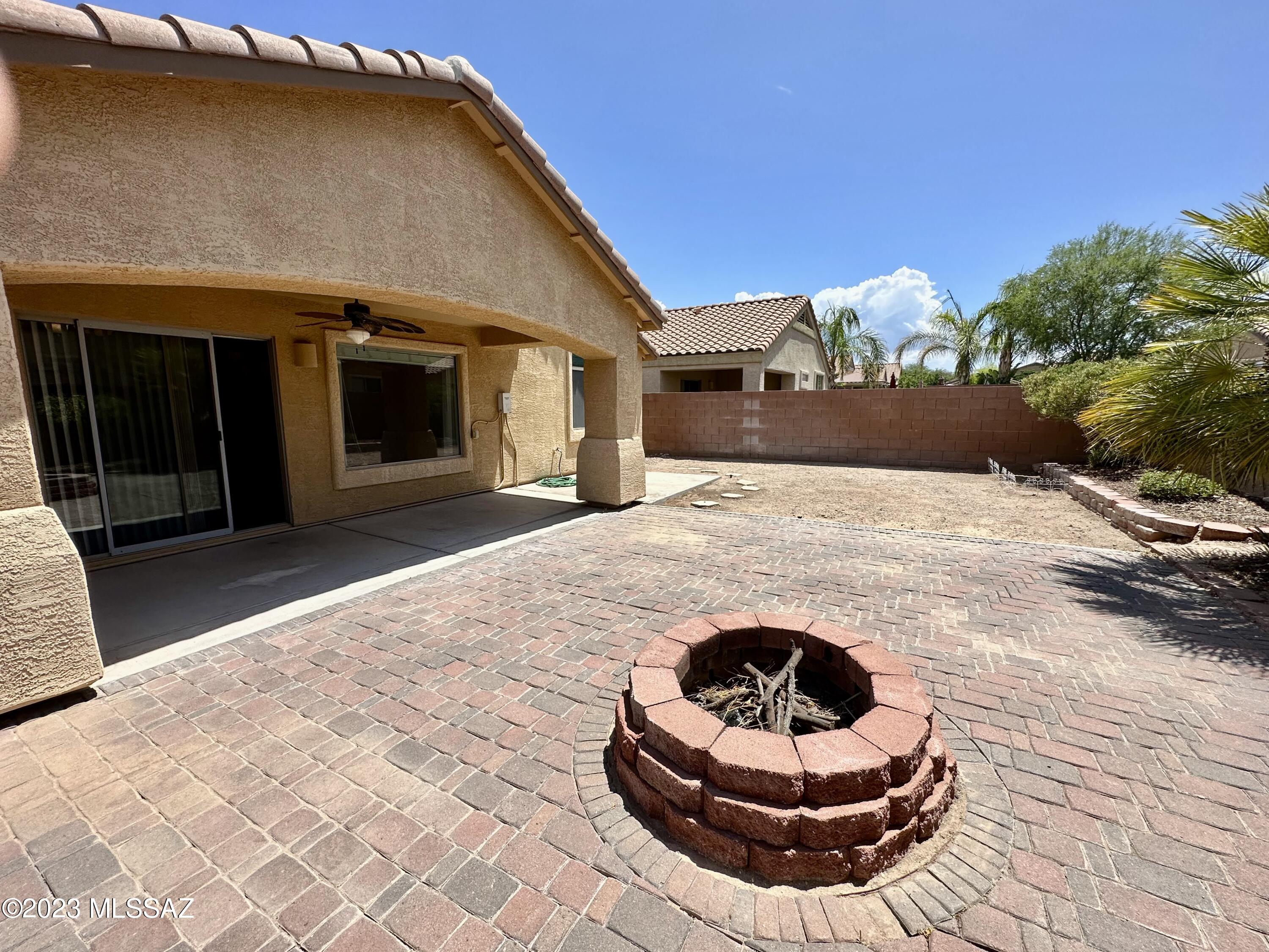 Sycamore Park Village 1 (1-94) - Residential Lease