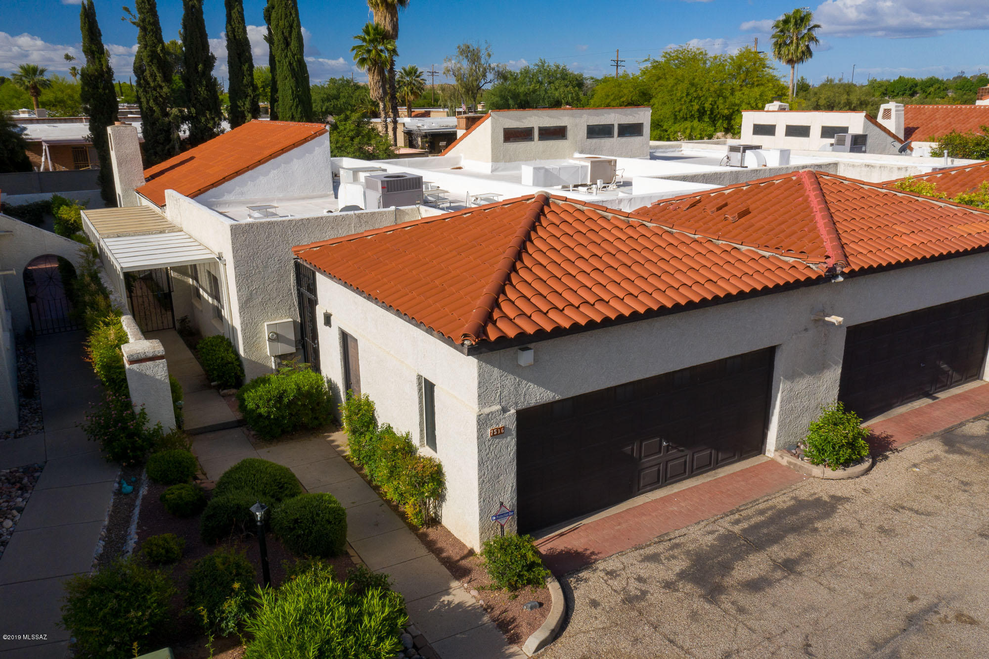 Tanque Verde Estates (1-71) - Residential