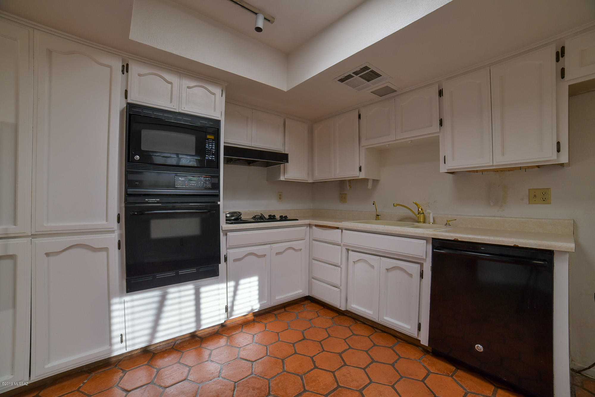 Tanque Verde Estates (1-71) - Residential