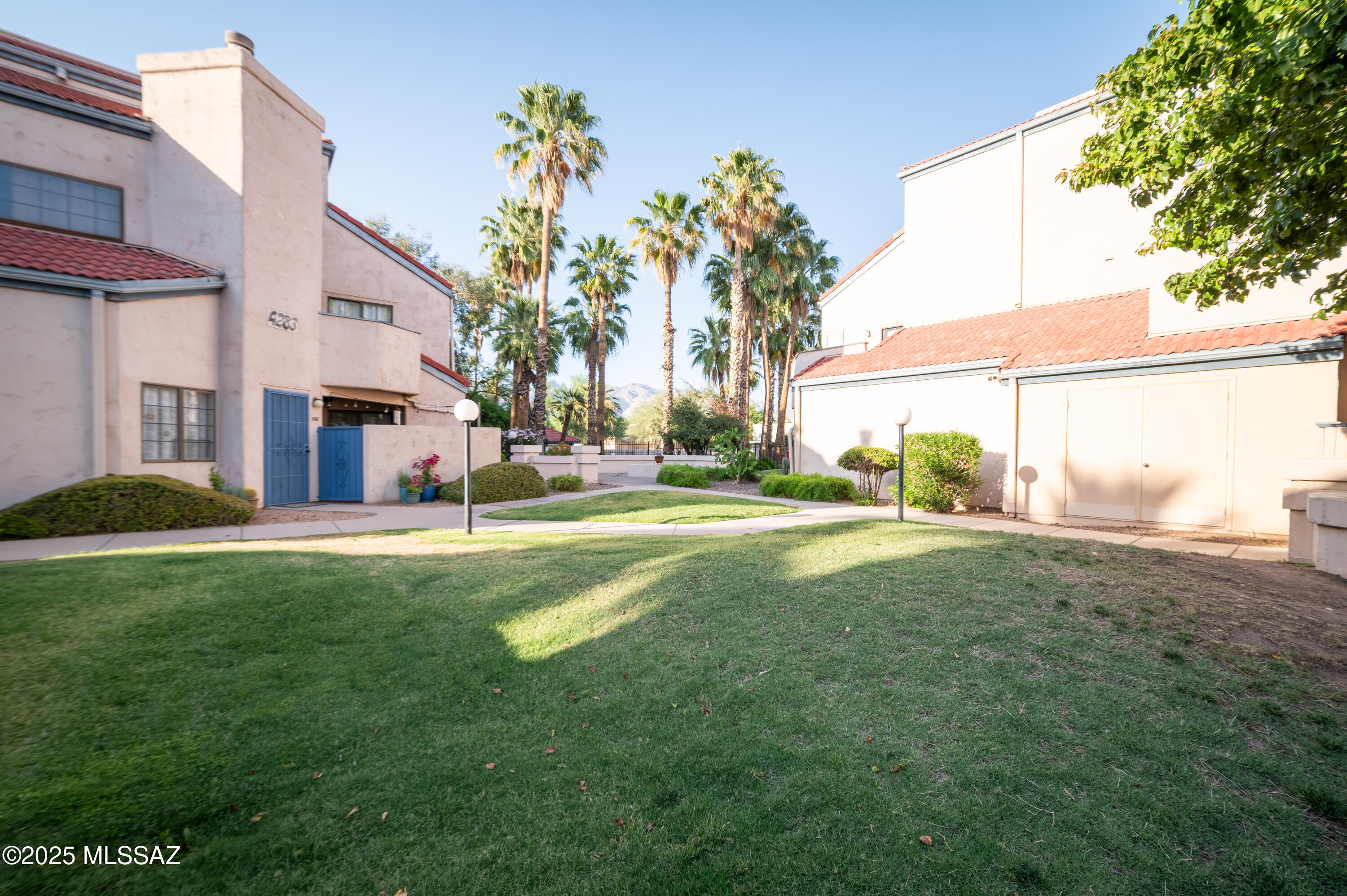 River Grove Condos. - Residential