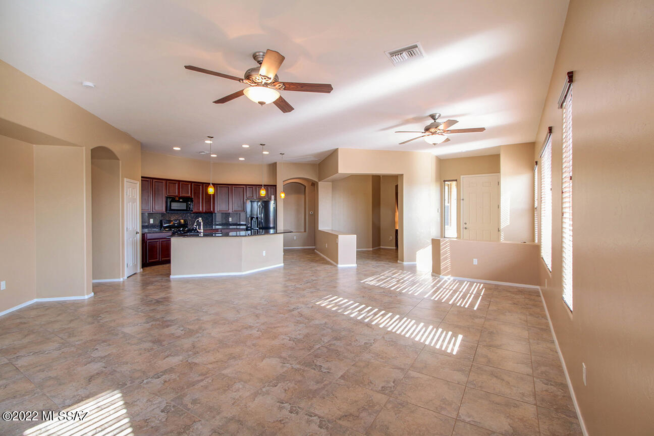 Preserve II at Dove Mtn (183-305) - Residential Lease