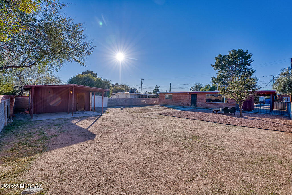 Cloverleaf Resub. - Residential