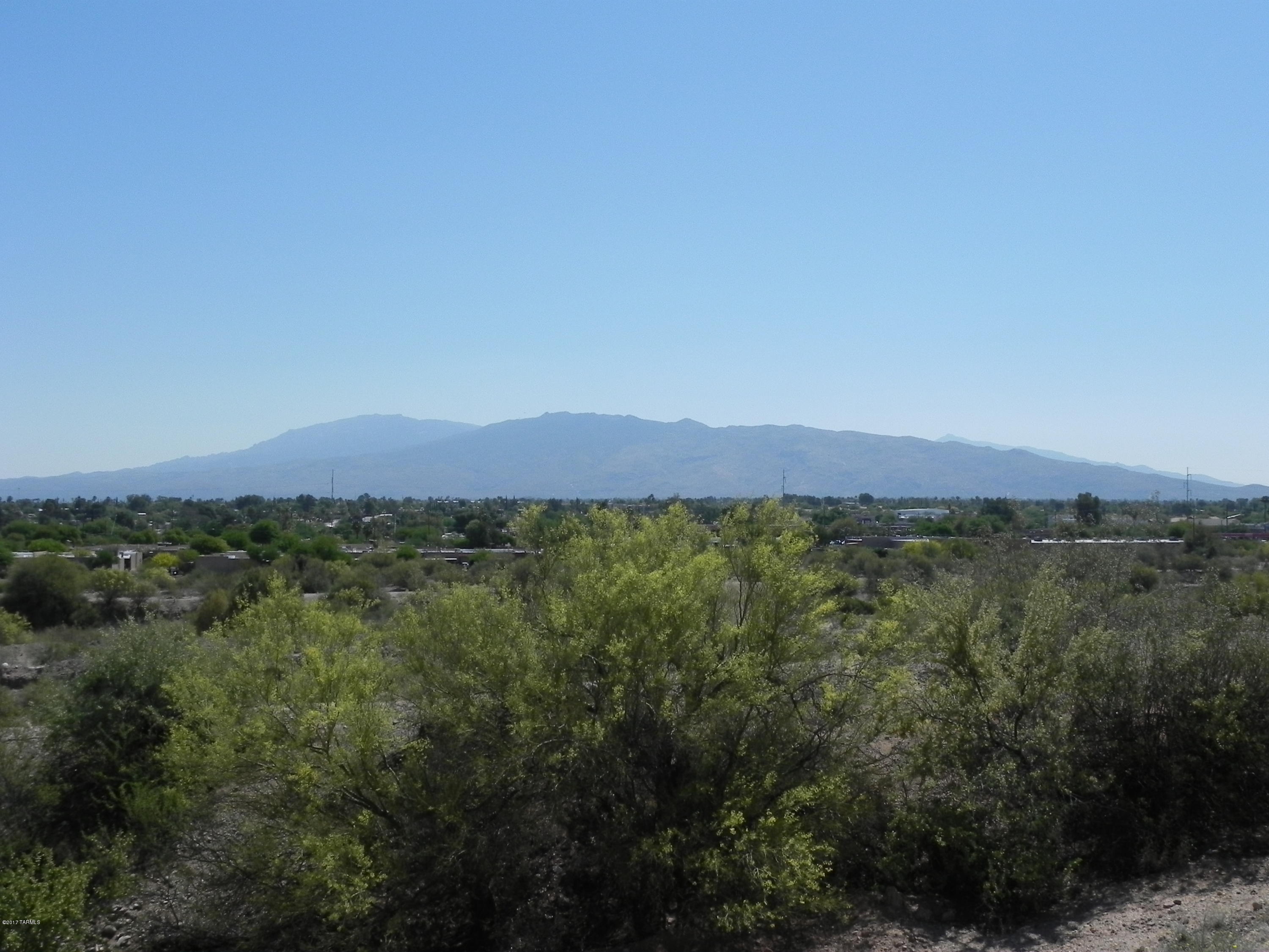 Pantano Overlook - Residential