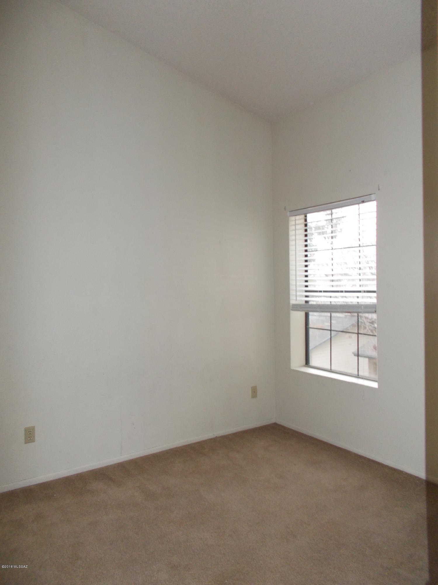 Village At Midvale Park Amend, (165-260) - Residential Lease