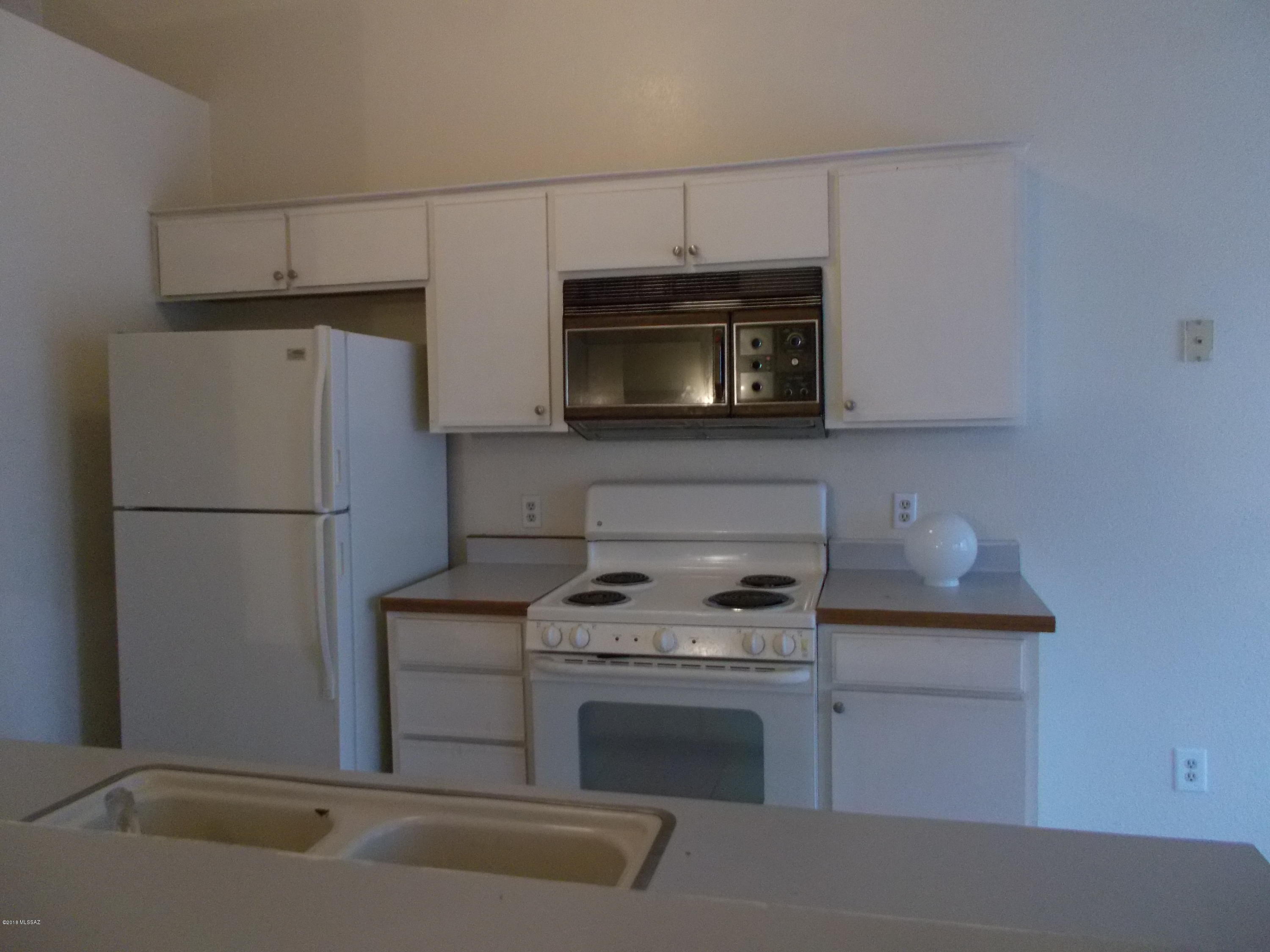 Village At Midvale Park Amend, (165-260) - Residential Lease