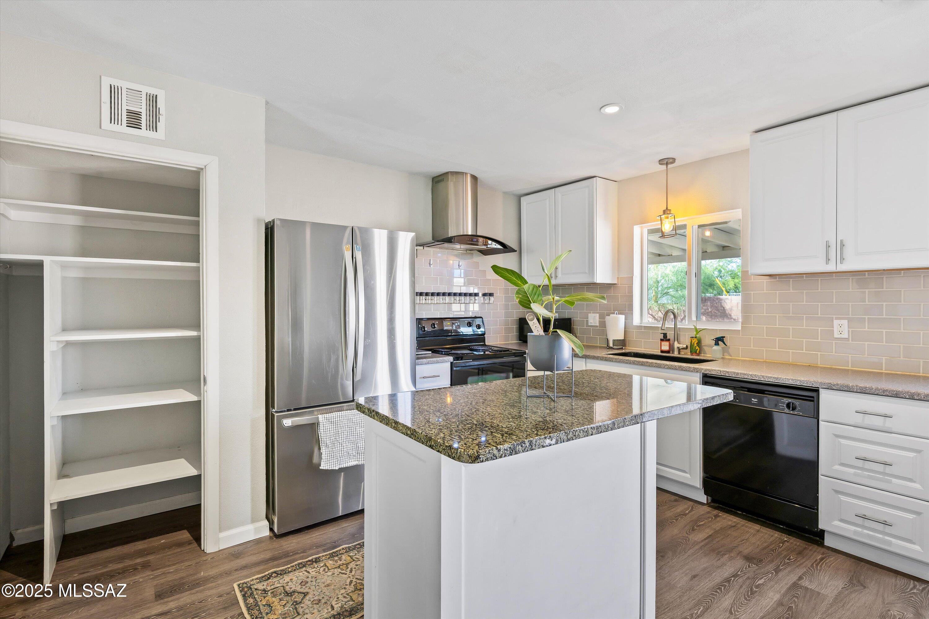 Washington Heights Resub. - Residential