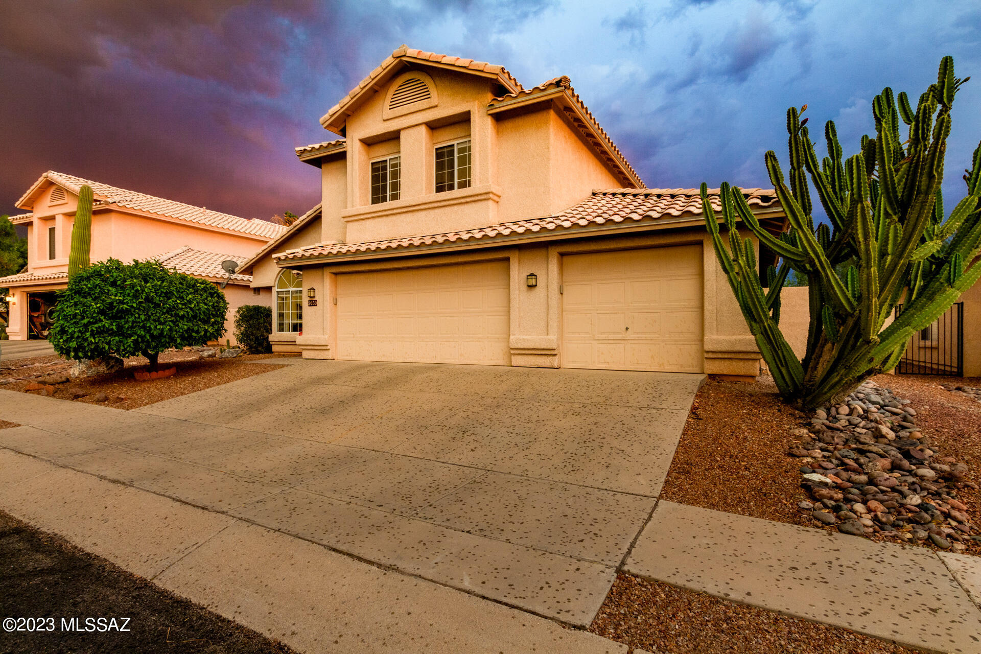 Look no further, this gorgeous Oro Valley home has almost too many upgrades to list! This sprawling two story boasts 5 bed, 3 full bath, 3 car garage, and pool/spa. Complete downstairs flooring and kitchen remodel in 2023, with high end wood plank tile, new custom cabinets, quartz countertops, large farmhouse sink, recessed lighting, and dry bar nook. FULL roof replacement (with 4 year transferable warranty), completed March 2023. Both HVACs replaced in 2020 and 2021, and all new pool equipment within the last two years, plus pool heater. Additional upgrades include brand new carpet installed July 2023, downstairs bath remodel with walk in shower, new lighting fixtures, fresh paint, baseboards, and updated window treatments. Have peace of mind in this stunning home- schedule a tour!