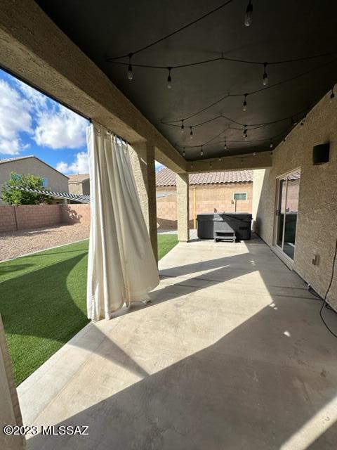 Vista Del Lago Norte SQ20140780198 - Residential Lease