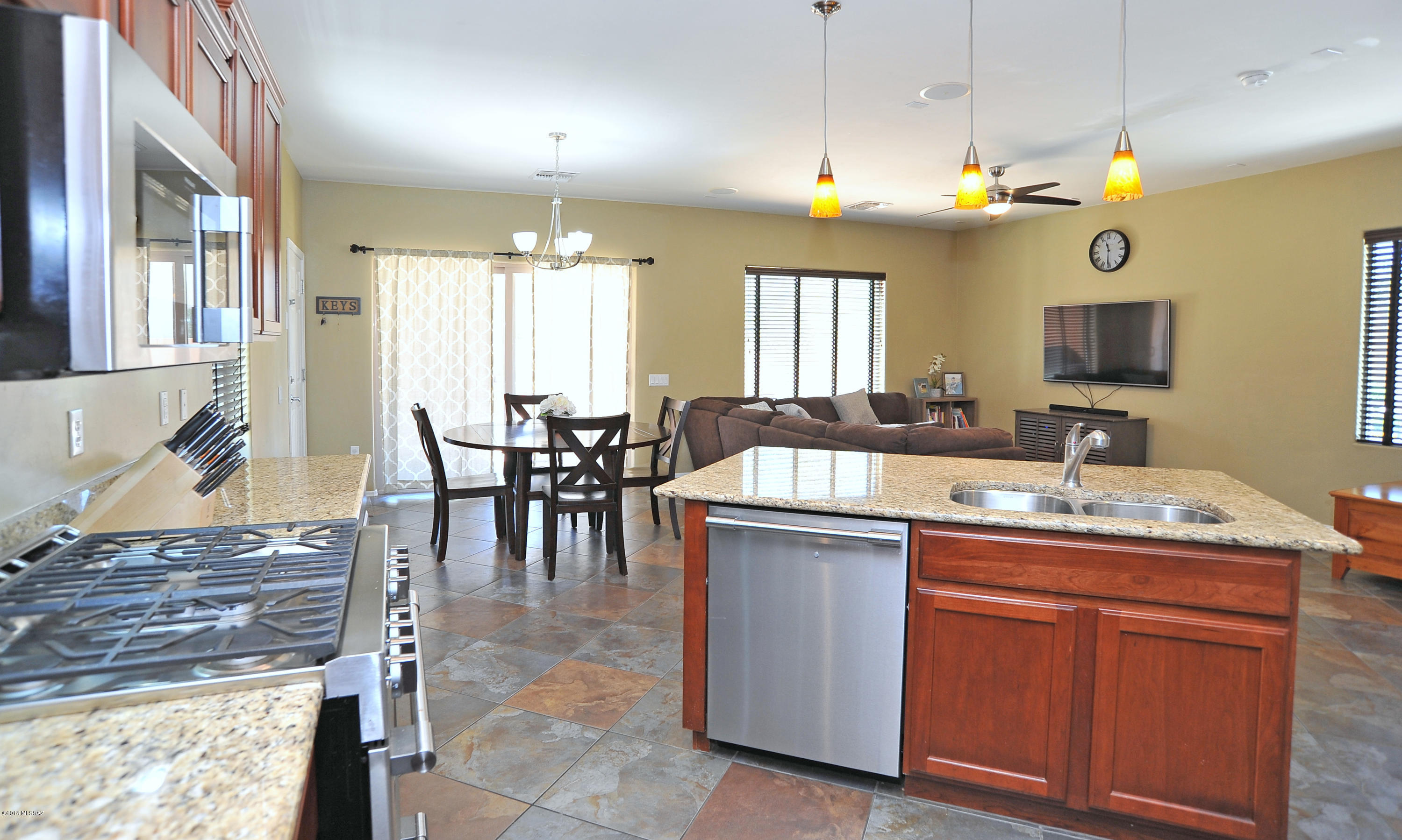 Sierra Morado Unit 2 West - Residential