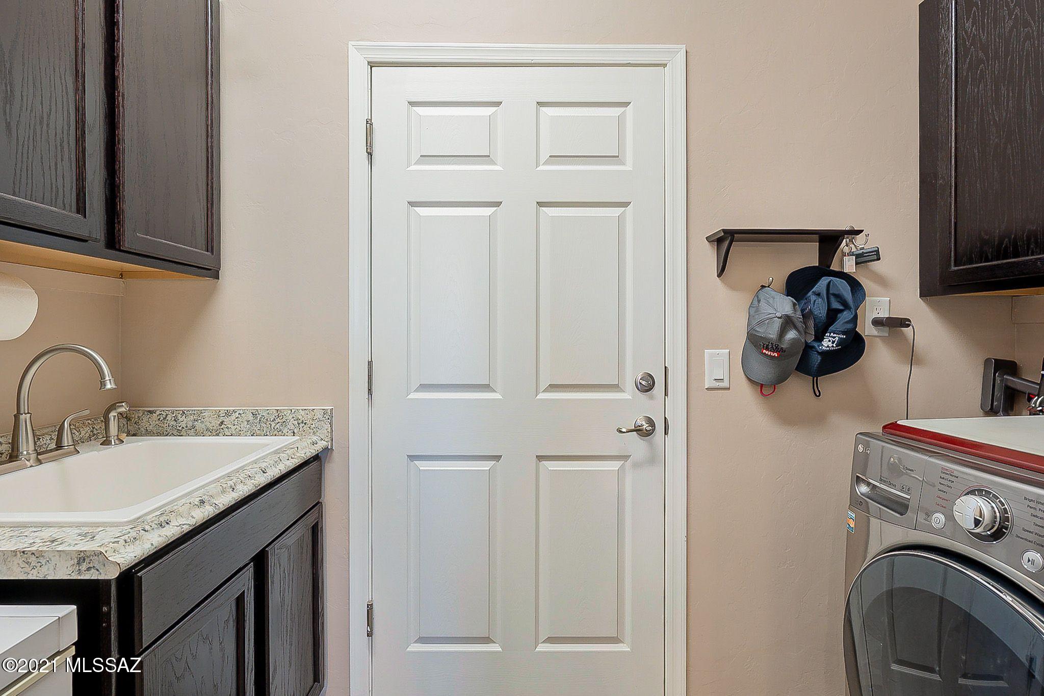 Las Campanas Block B - Residential