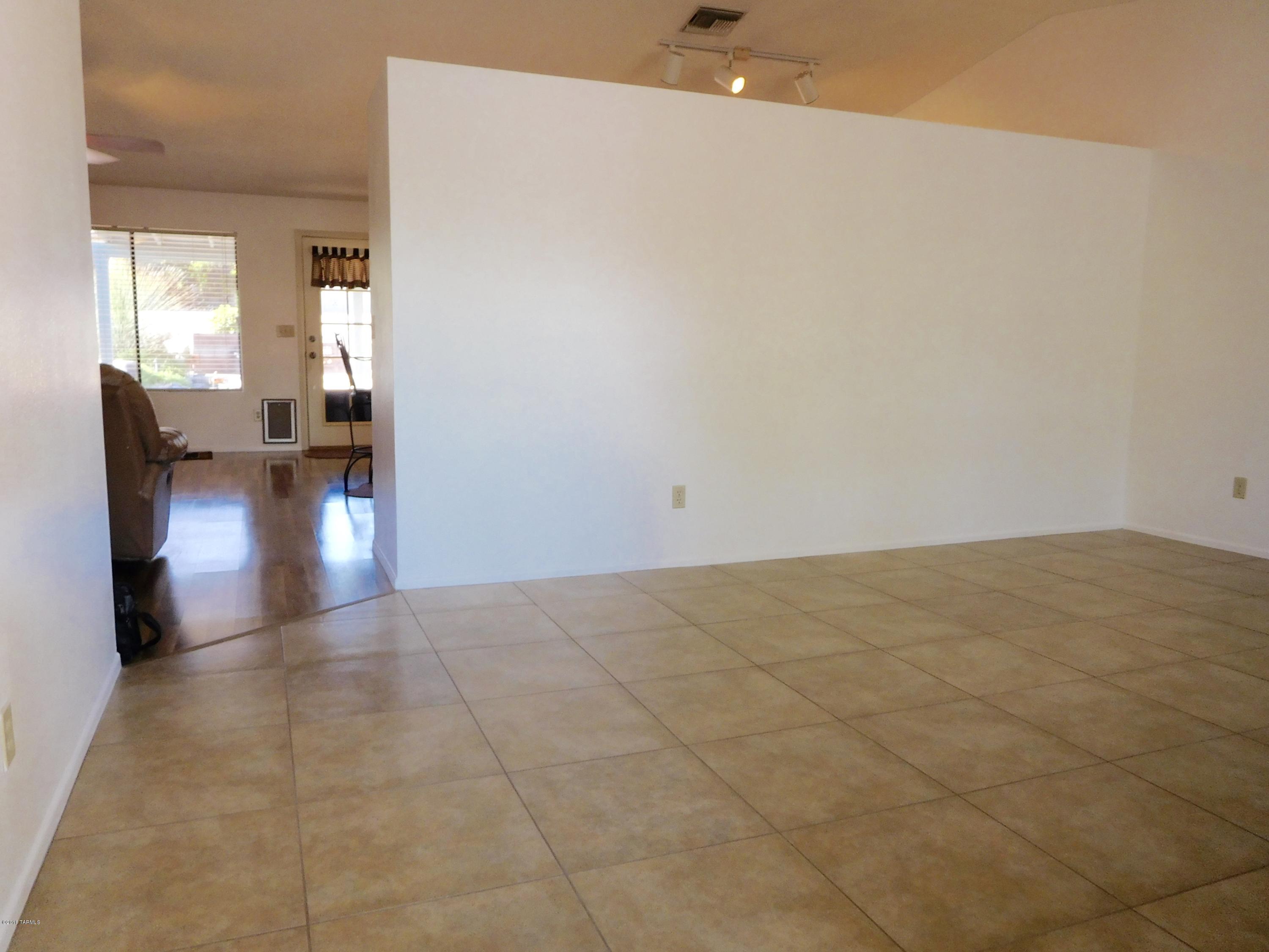 Falcon Point (1-170) - Residential