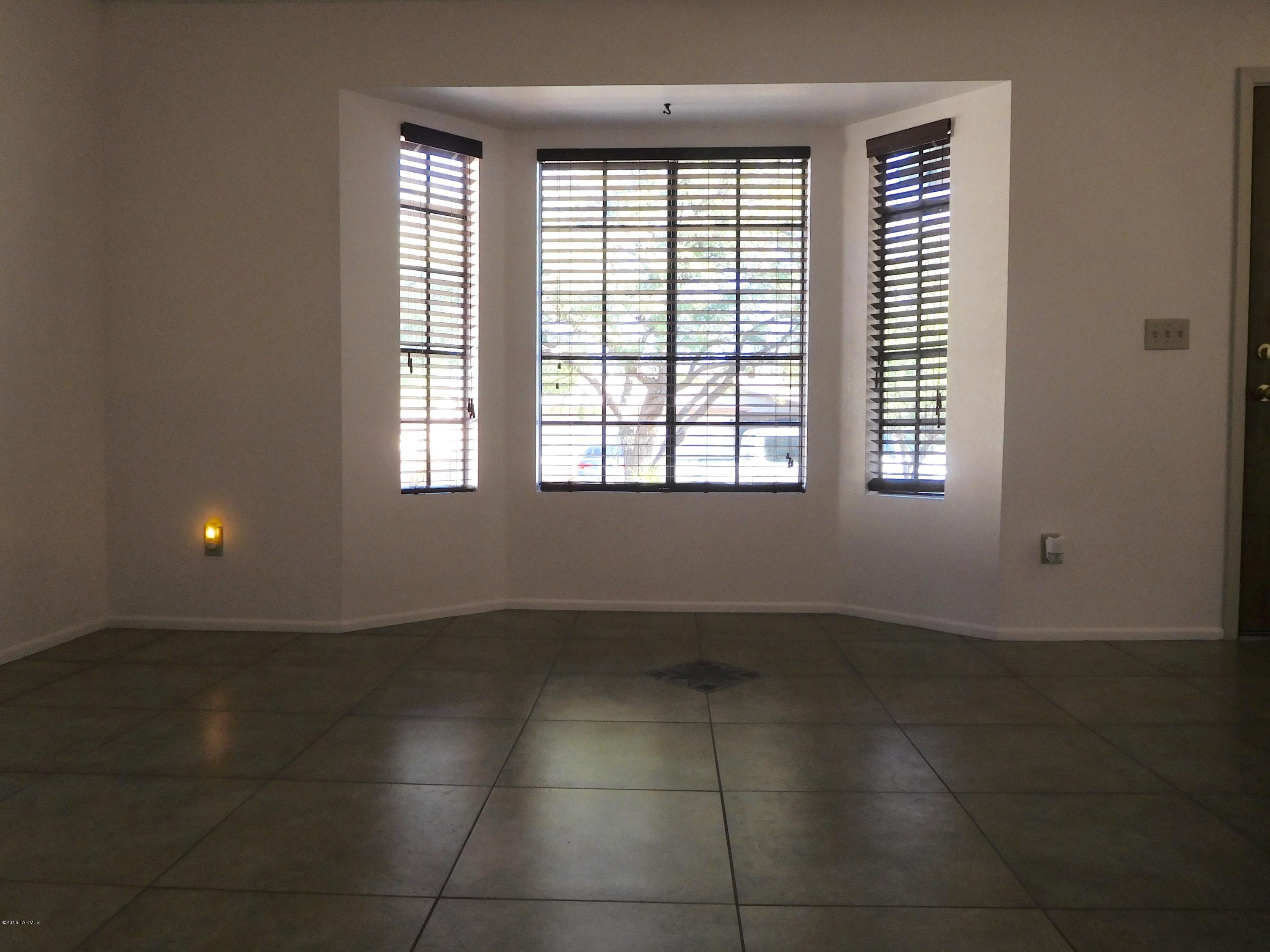 Falcon Point (1-170) - Residential