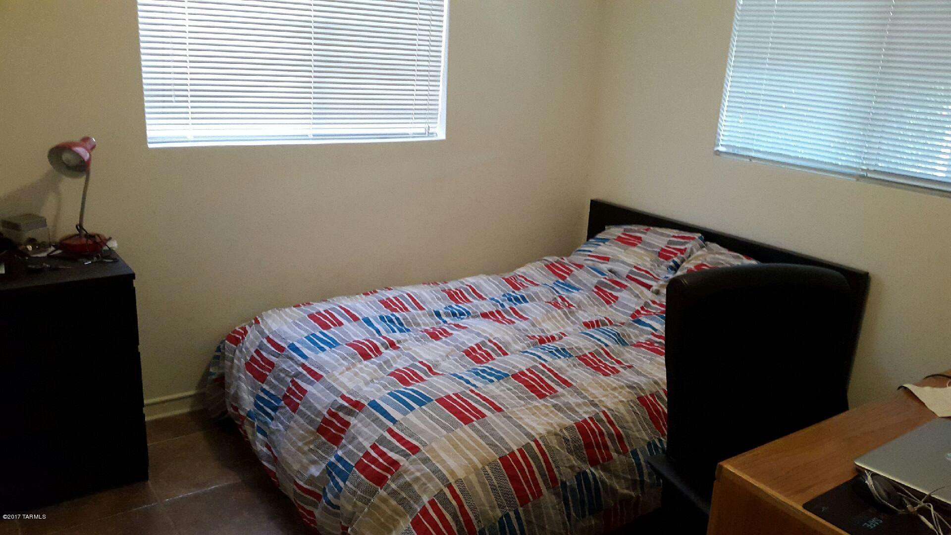 Jefferson Park - Residential Lease