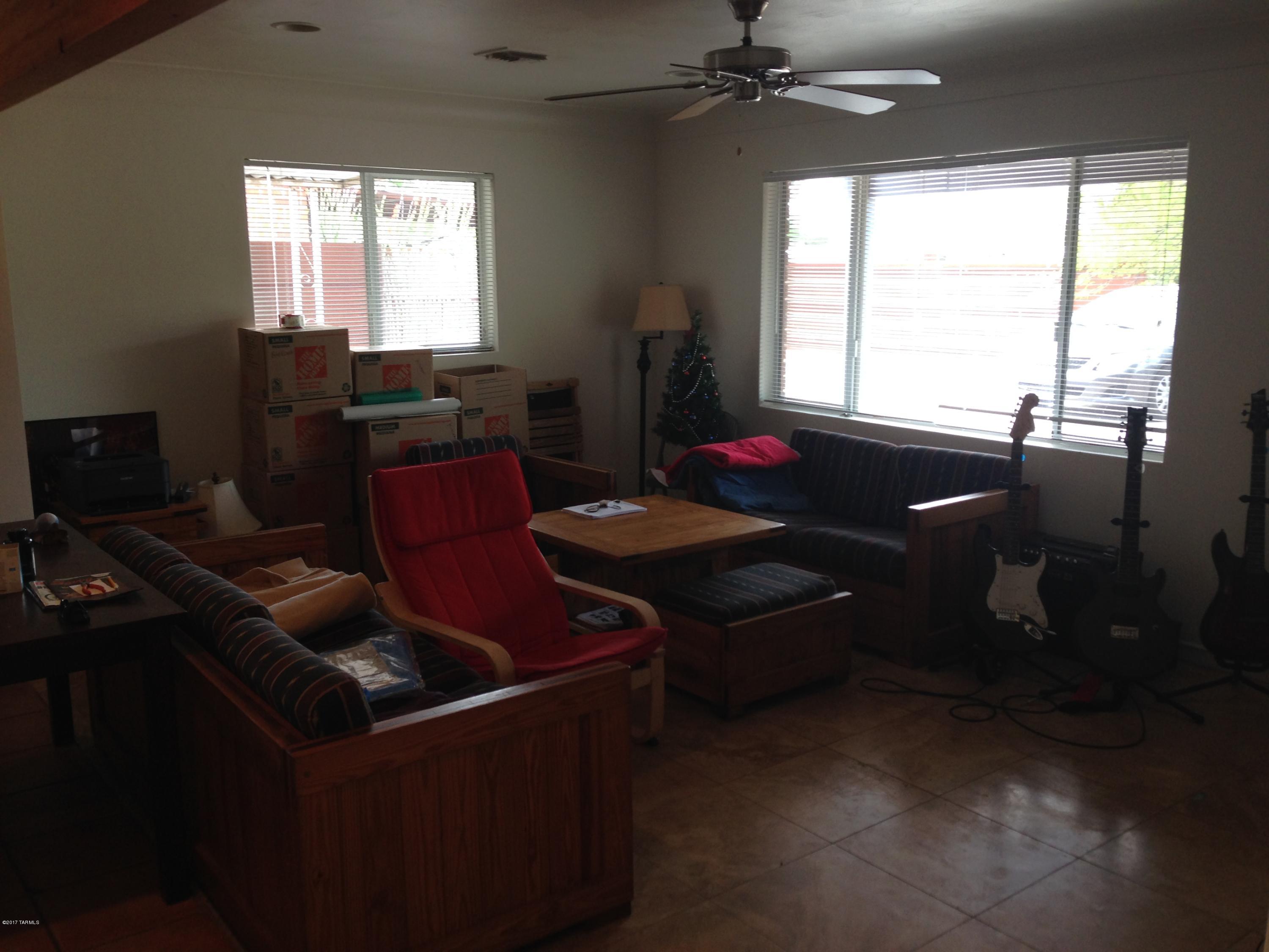 Jefferson Park - Residential Lease