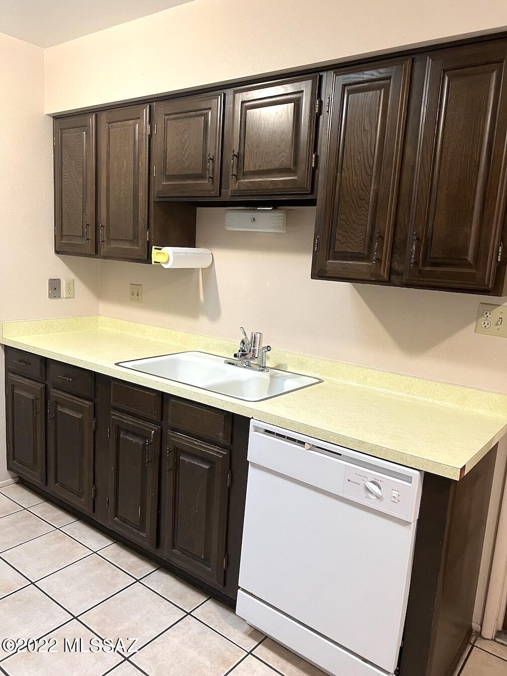 Encanto East Condos (1-13) - Residential