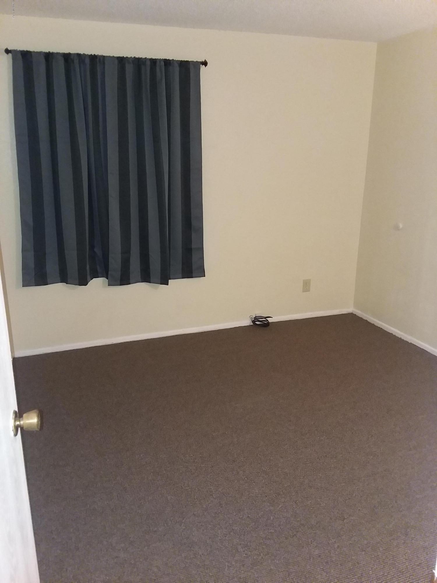 The Foothills Clusters (214-372) - Residential Lease