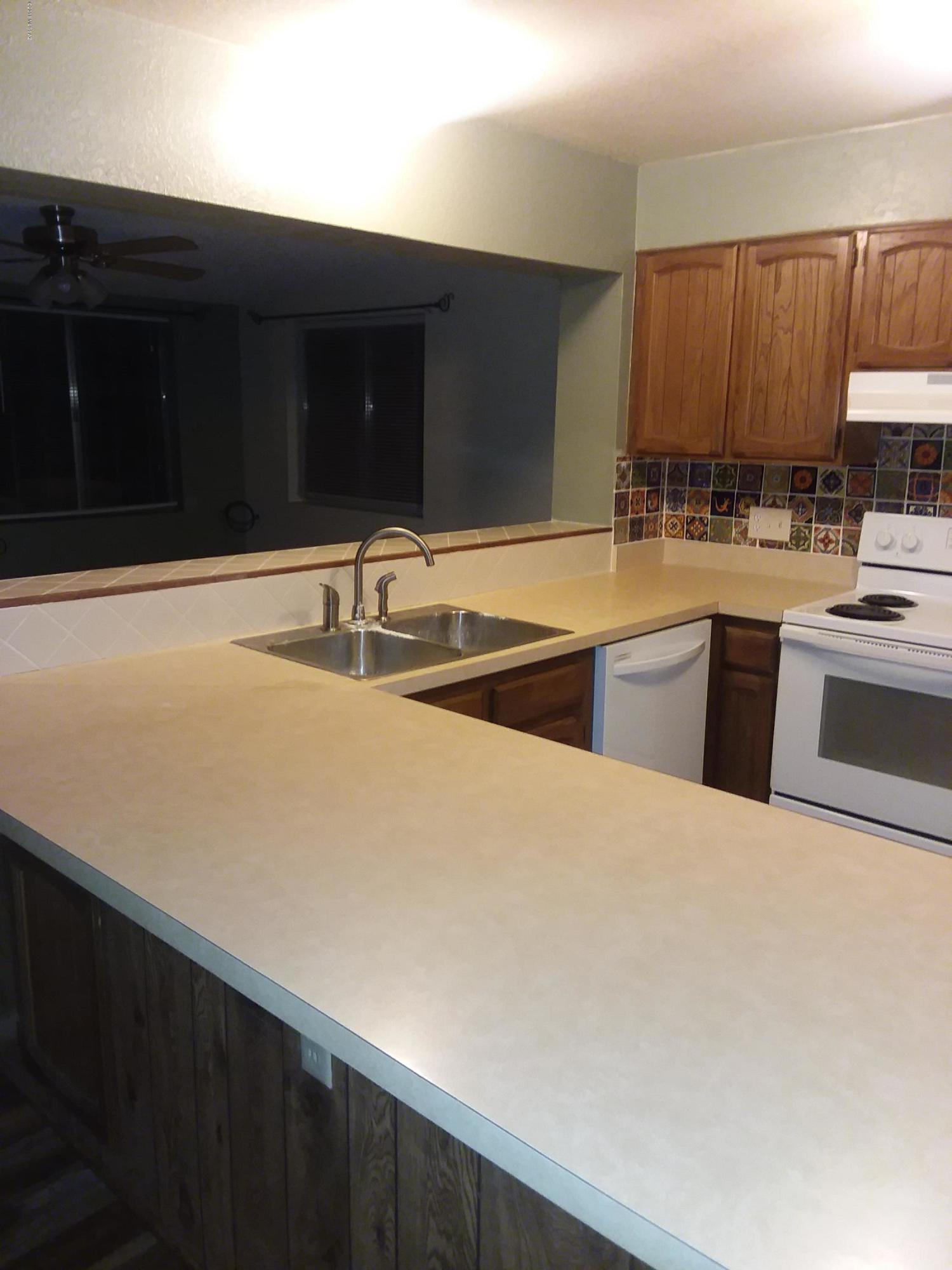 The Foothills Clusters (214-372) - Residential Lease