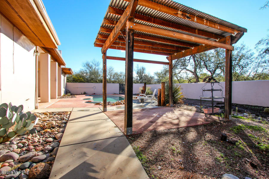 Indians Hills North  (1-31) - Residential Lease