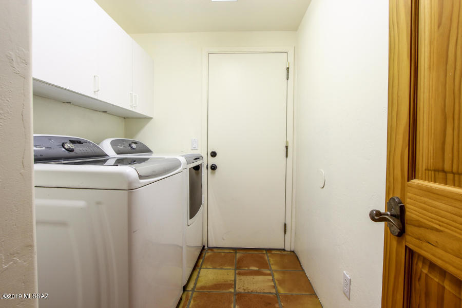 Indians Hills North  (1-31) - Residential Lease