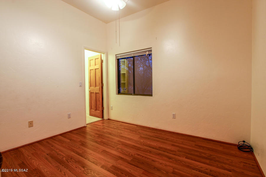 Indians Hills North  (1-31) - Residential Lease