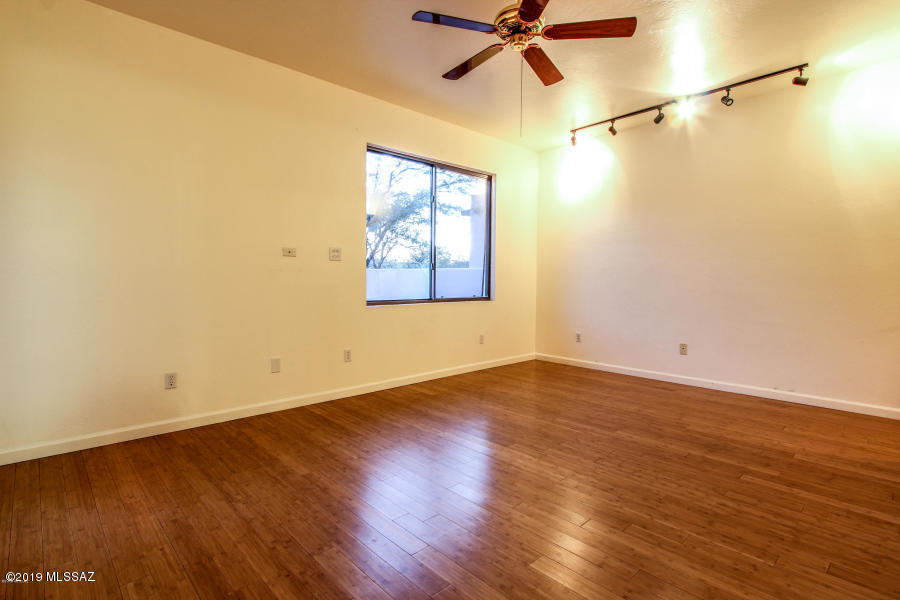 Indians Hills North  (1-31) - Residential Lease