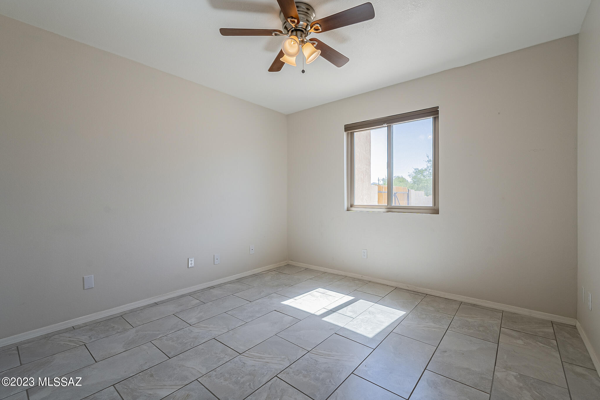 Catalina Madre III  (1-41) - Residential