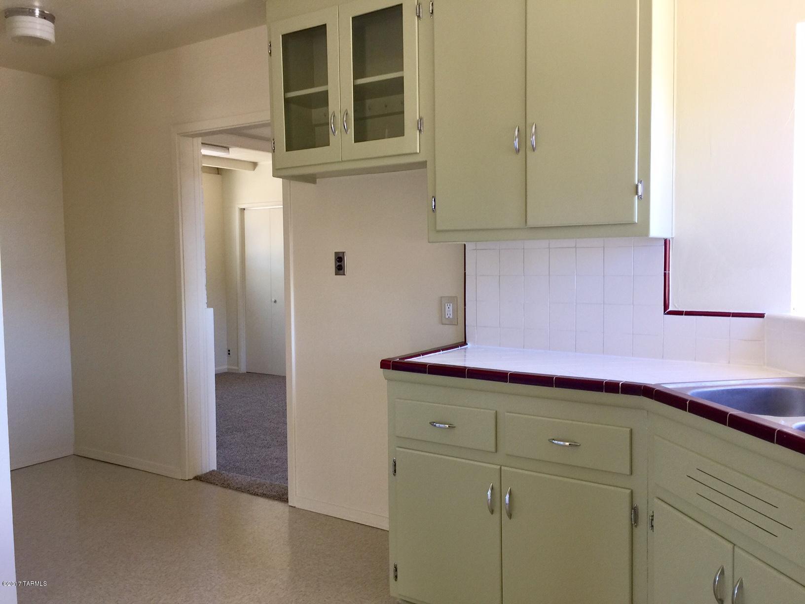 Del Monte Village - Residential