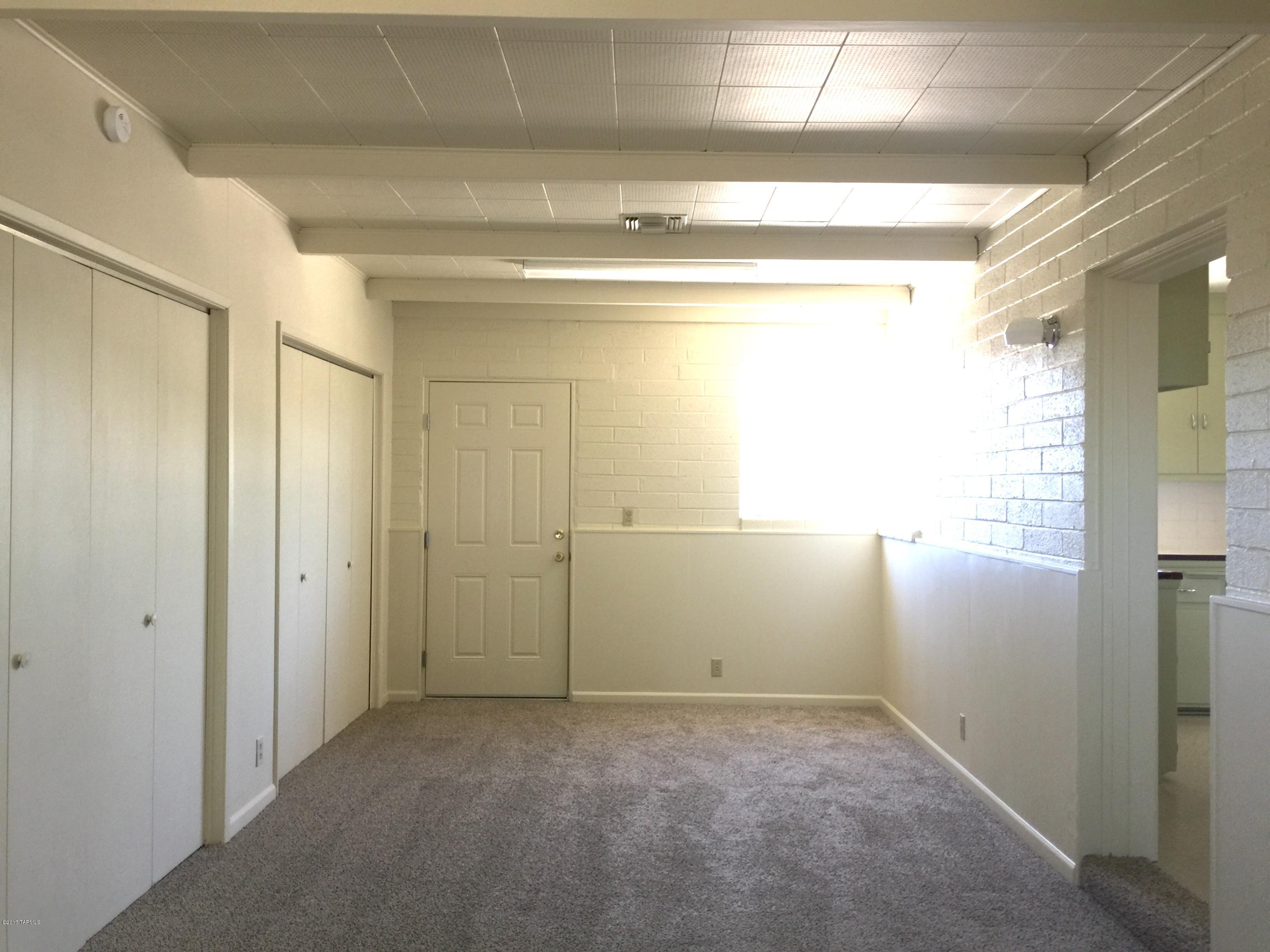 Del Monte Village - Residential