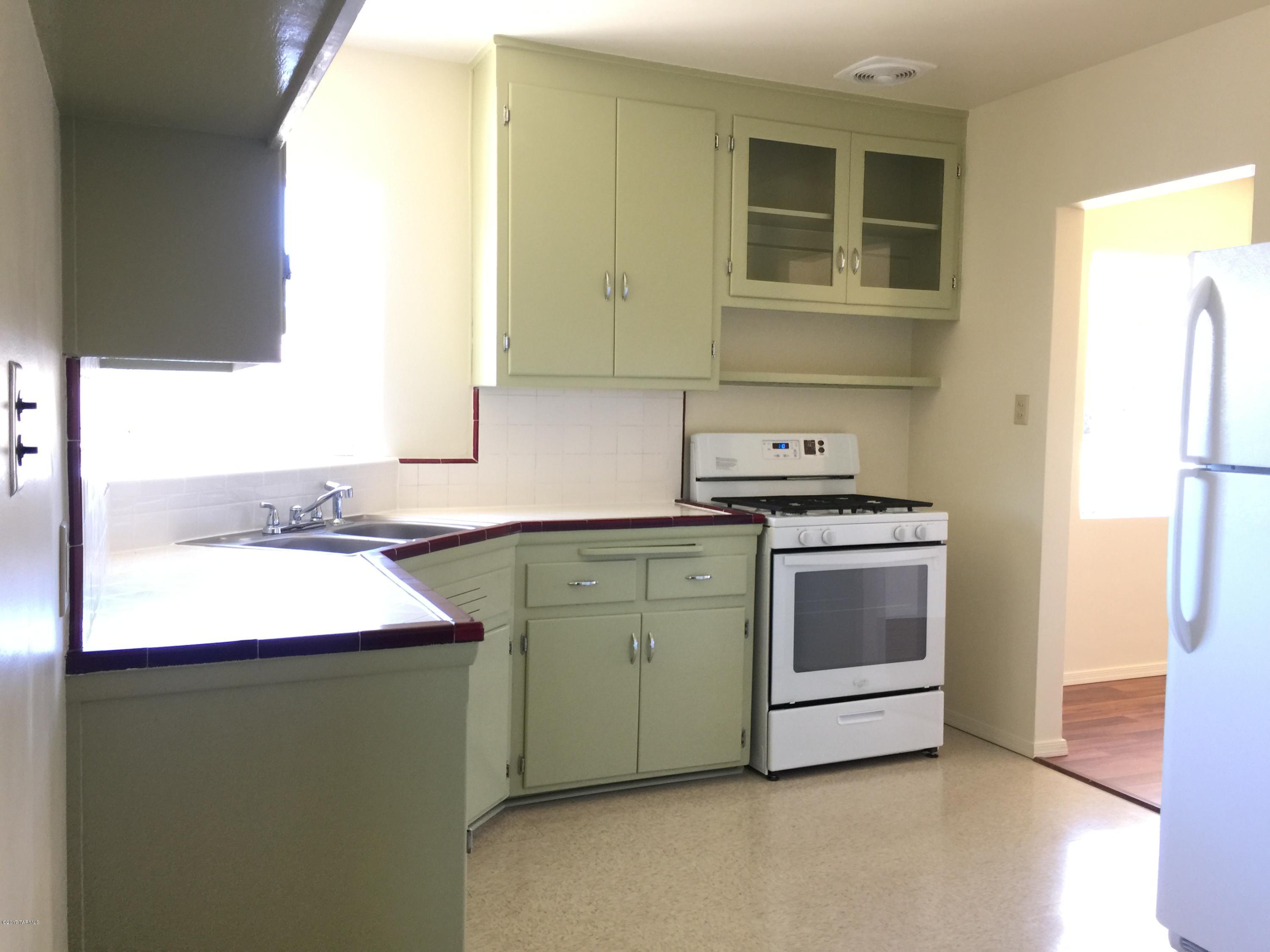 Del Monte Village - Residential