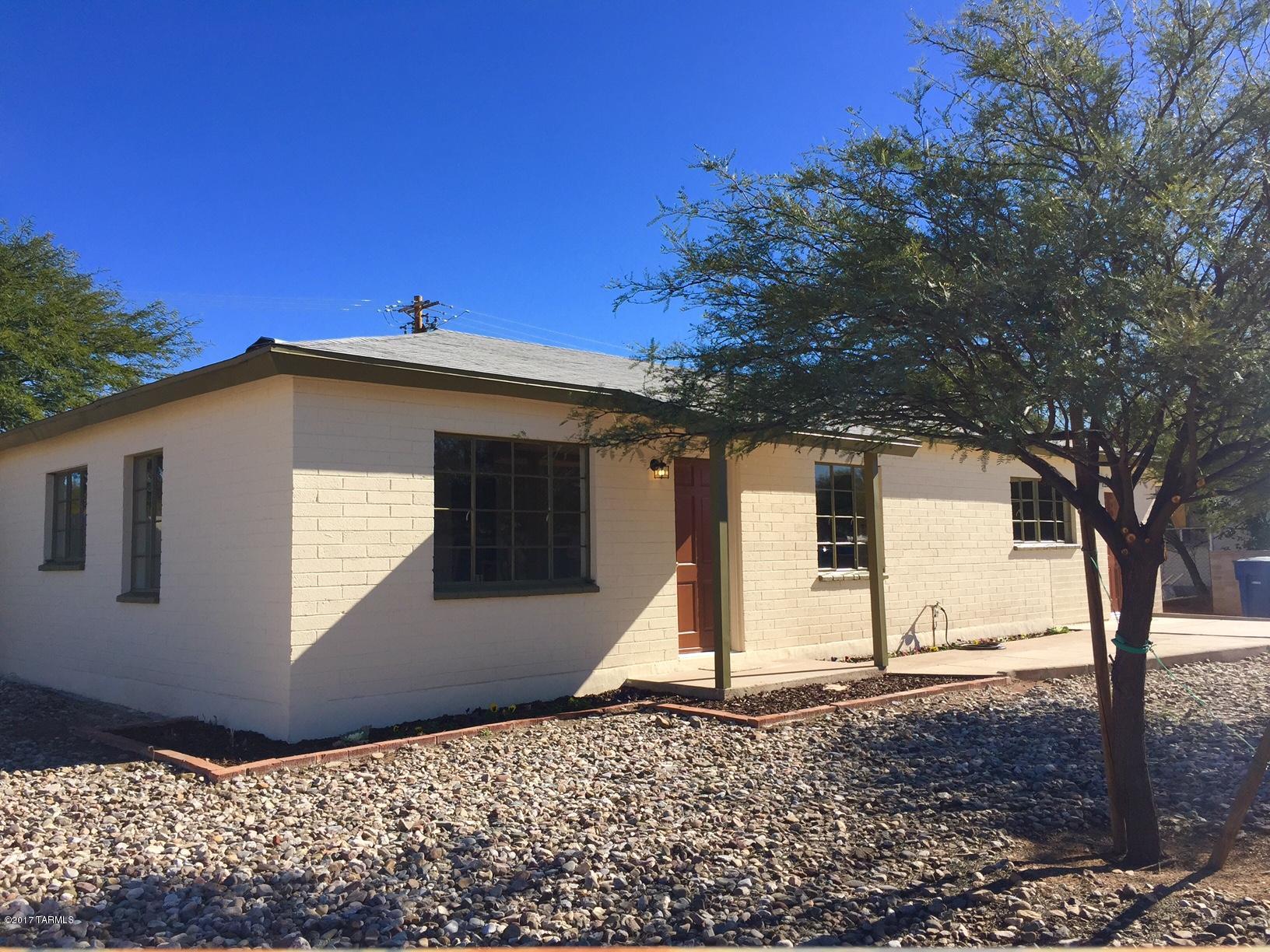 Del Monte Village - Residential