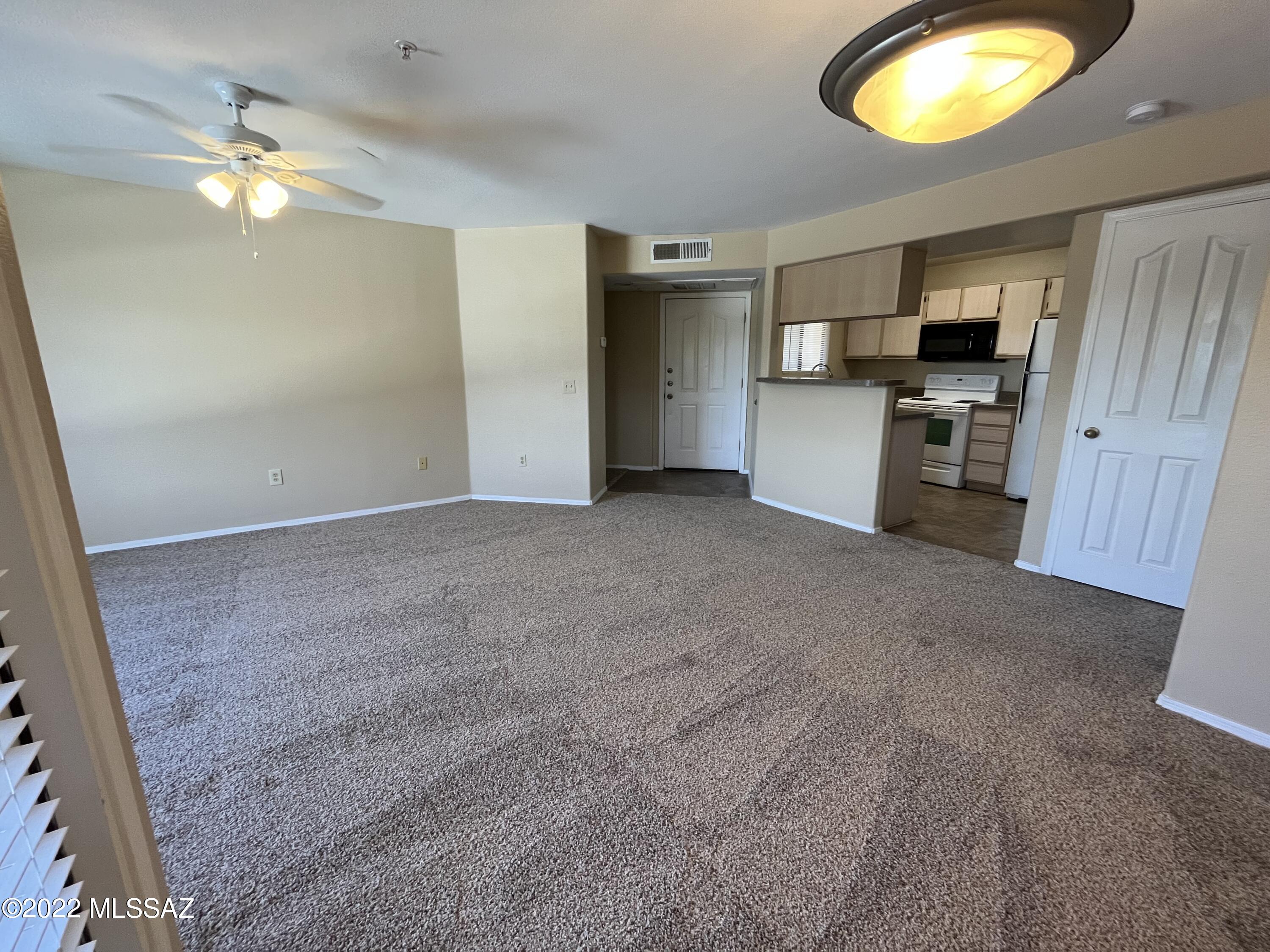 Veranda at Ventana Condominiums - Residential Lease
