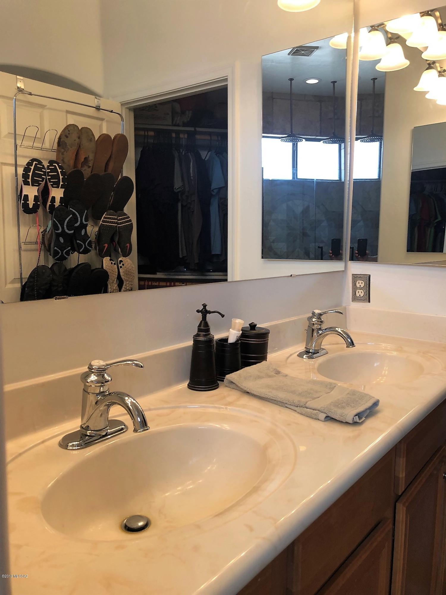 Sycamore Canyon (1-485) - Residential Lease