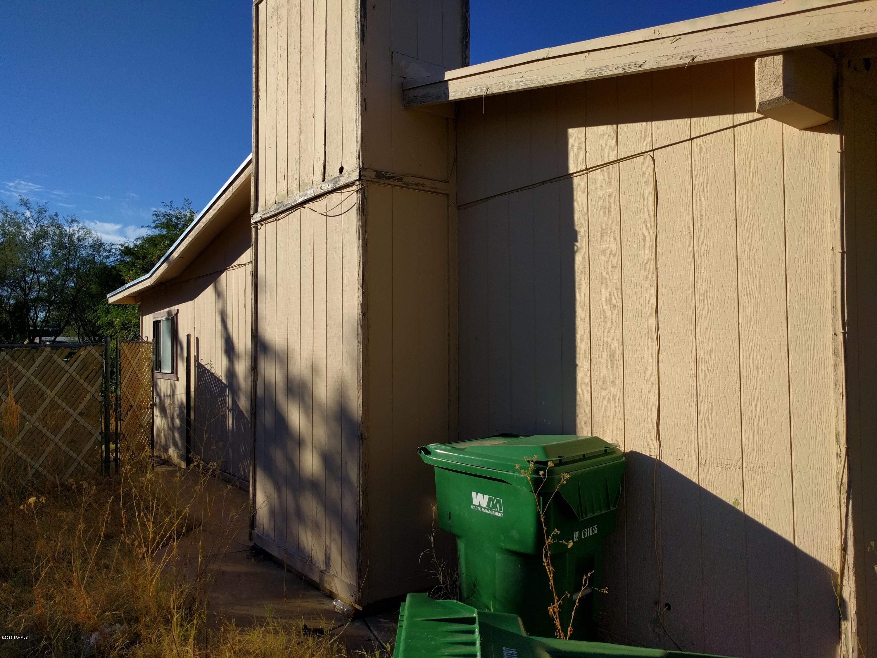 Twin Lakes (1-148) - Residential