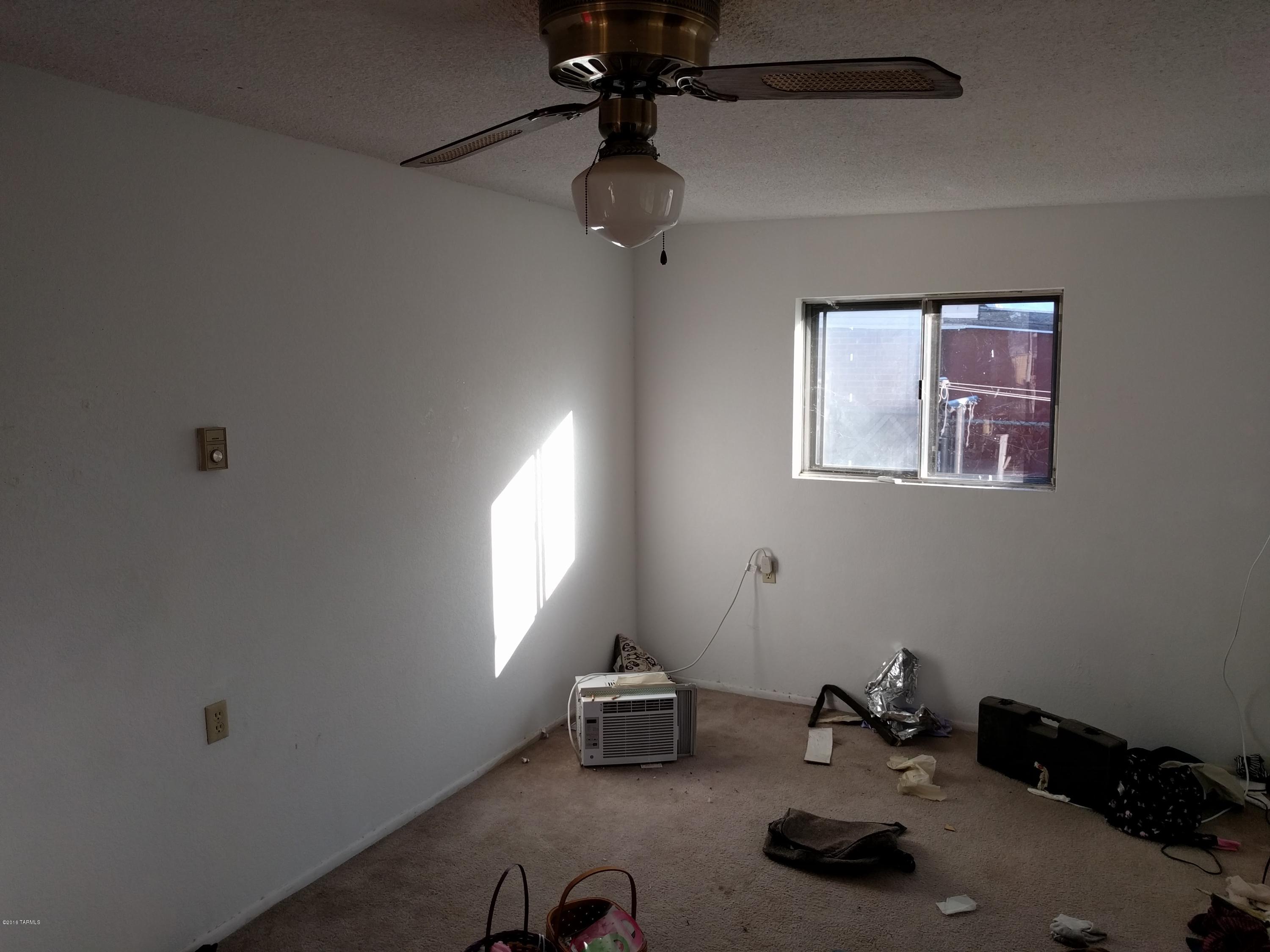Twin Lakes (1-148) - Residential