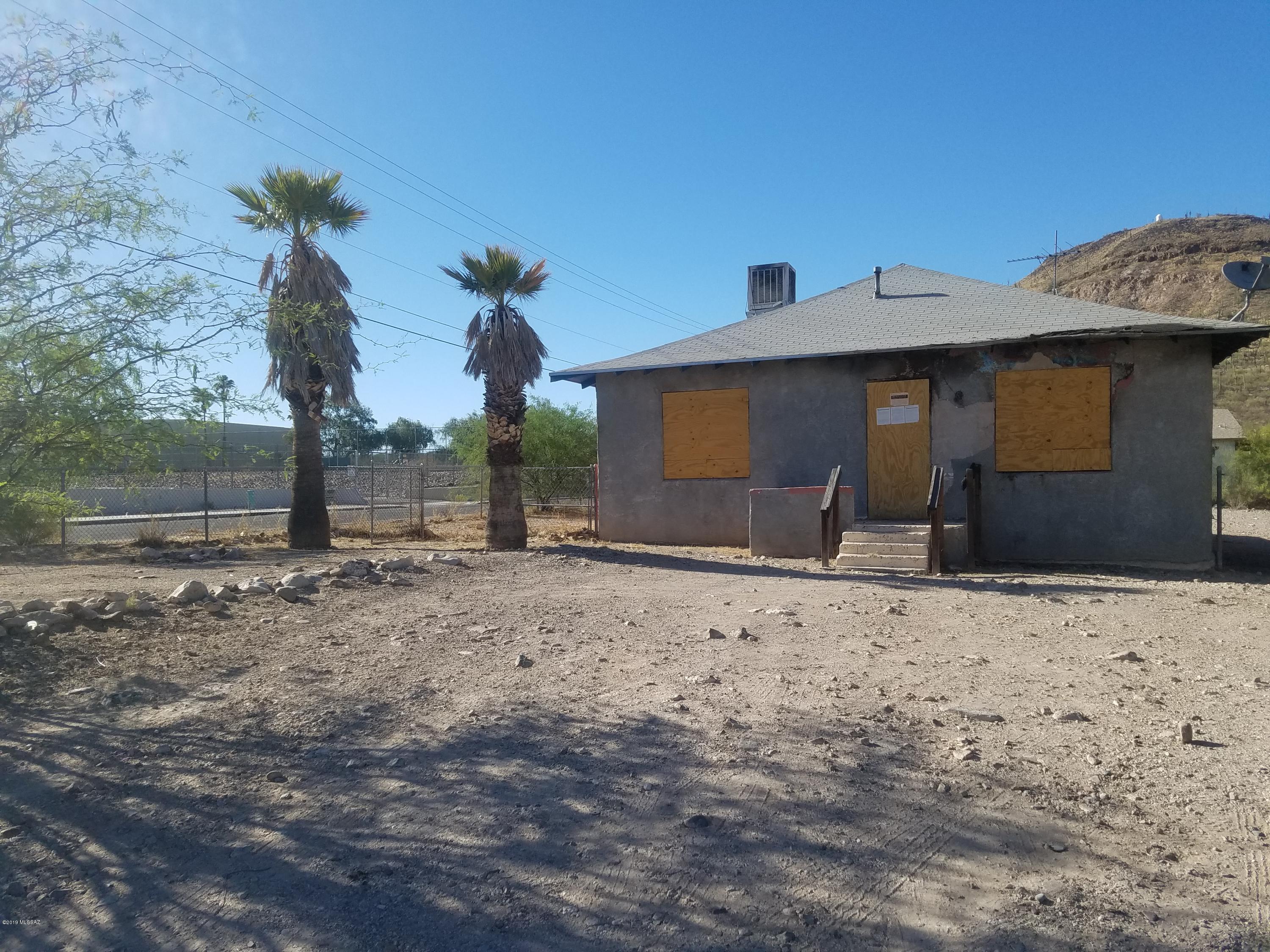Vista Del Pueblo - Residential
