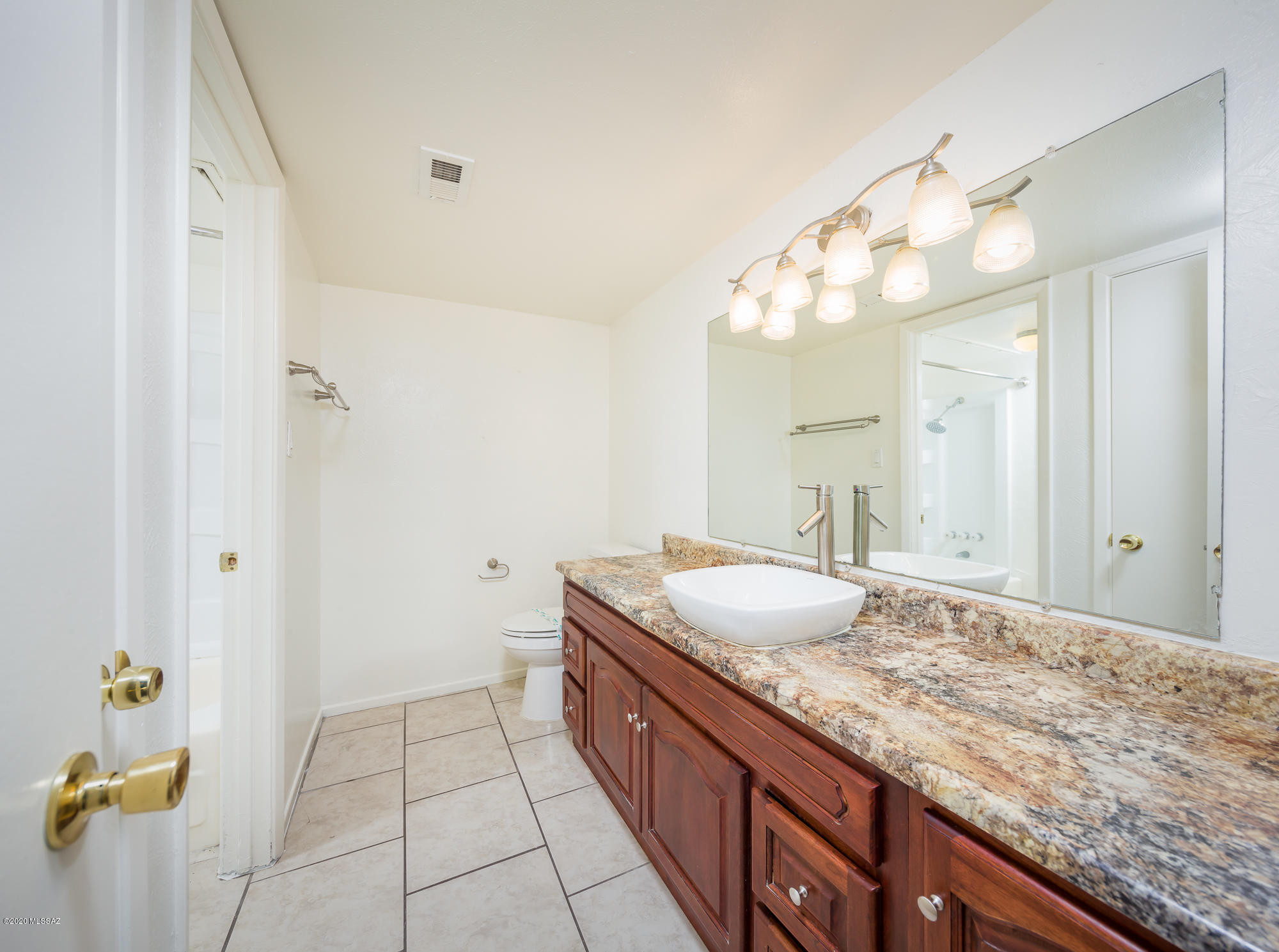 Las Colinas Condominiums - Residential