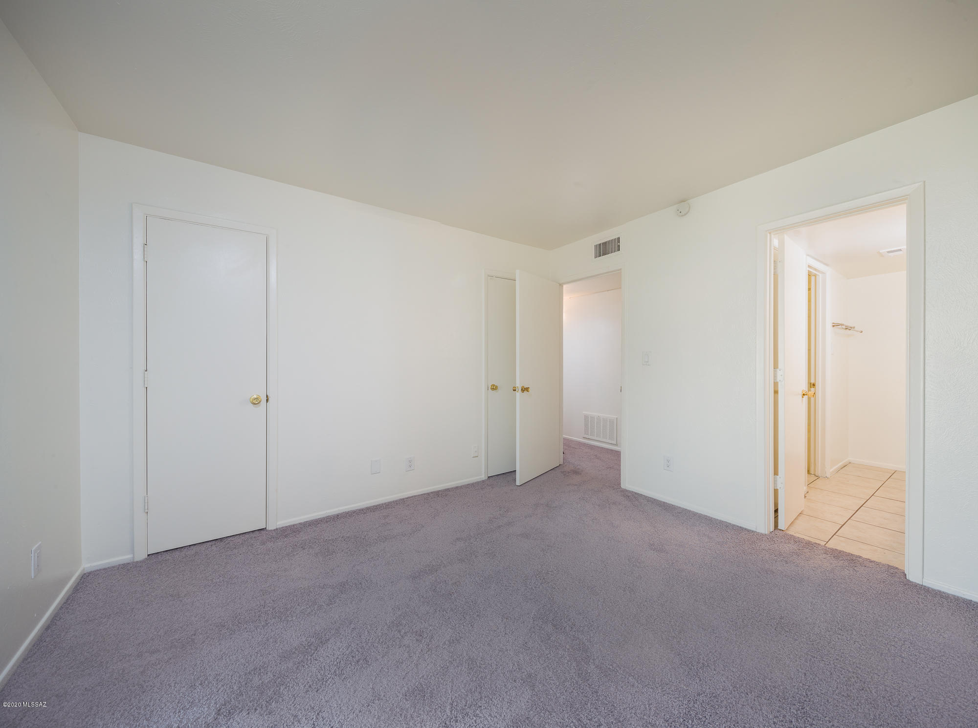 Las Colinas Condominiums - Residential