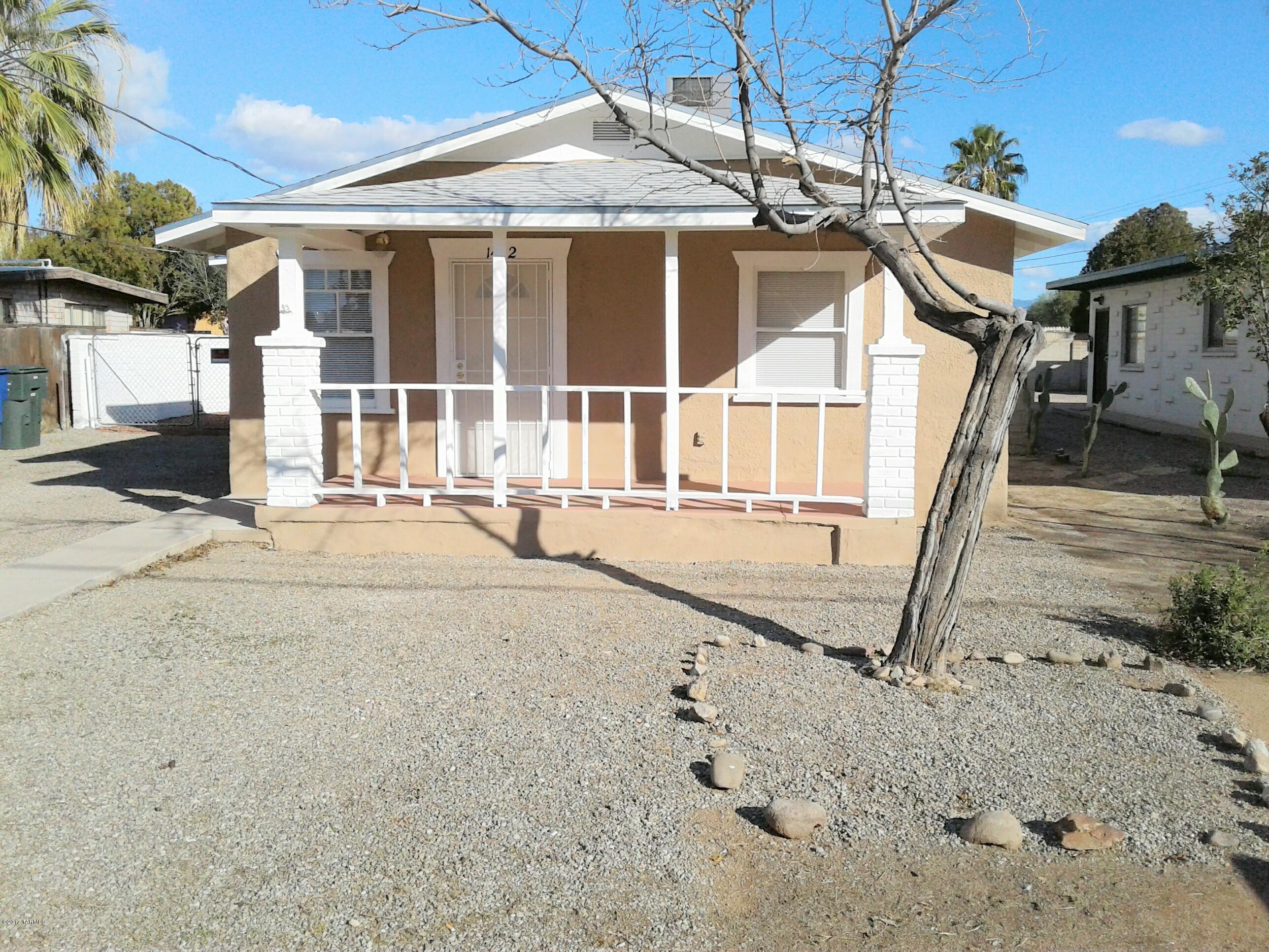 Back on the market 3/3/2017.COMPLETELY RENOVATED CHARMING BUNGALOW BUILT IN 1930 WITH 2ND UNIT ADDED IN 1983.NEW A/C,HEAT,DUCTWORK,ROOF,FACIA,
DUAL PANE WINDOWS,TILE FLOORS,ELECTRIC UPGRADE,OAK KITCHEN CABINETS, COUNTERS,
WINDOW COVERINGS. FRESHLY PAINTED INSIDE AND OUT,MUCH LANDSCAPING  WAS DONE,PLUMBING UPGRADES,SECURITY DOORS.ALL NEW INSIDE PANEL DOORS. TOO MANY REPAIRS TO MENTION. ALL APPLIANCES STAY ALONG WITH WASHER AND DRYER IN CENTRAL LAUNDRY.REFRIGERATORS WITH AUTO ICEMAKERS,DW,DISPOSALS,GAS OVEN IN FRONT UNIT,SMOOTH TOP ELECTRIC OVEN IN REAR UNIT. 2 NEW WATER HEATERS. CLOTHS LINE IN BACK.SEPARATE GAS AND ELECTRIC METERS.BLOCK WALL! MOVE IN CONDITION!