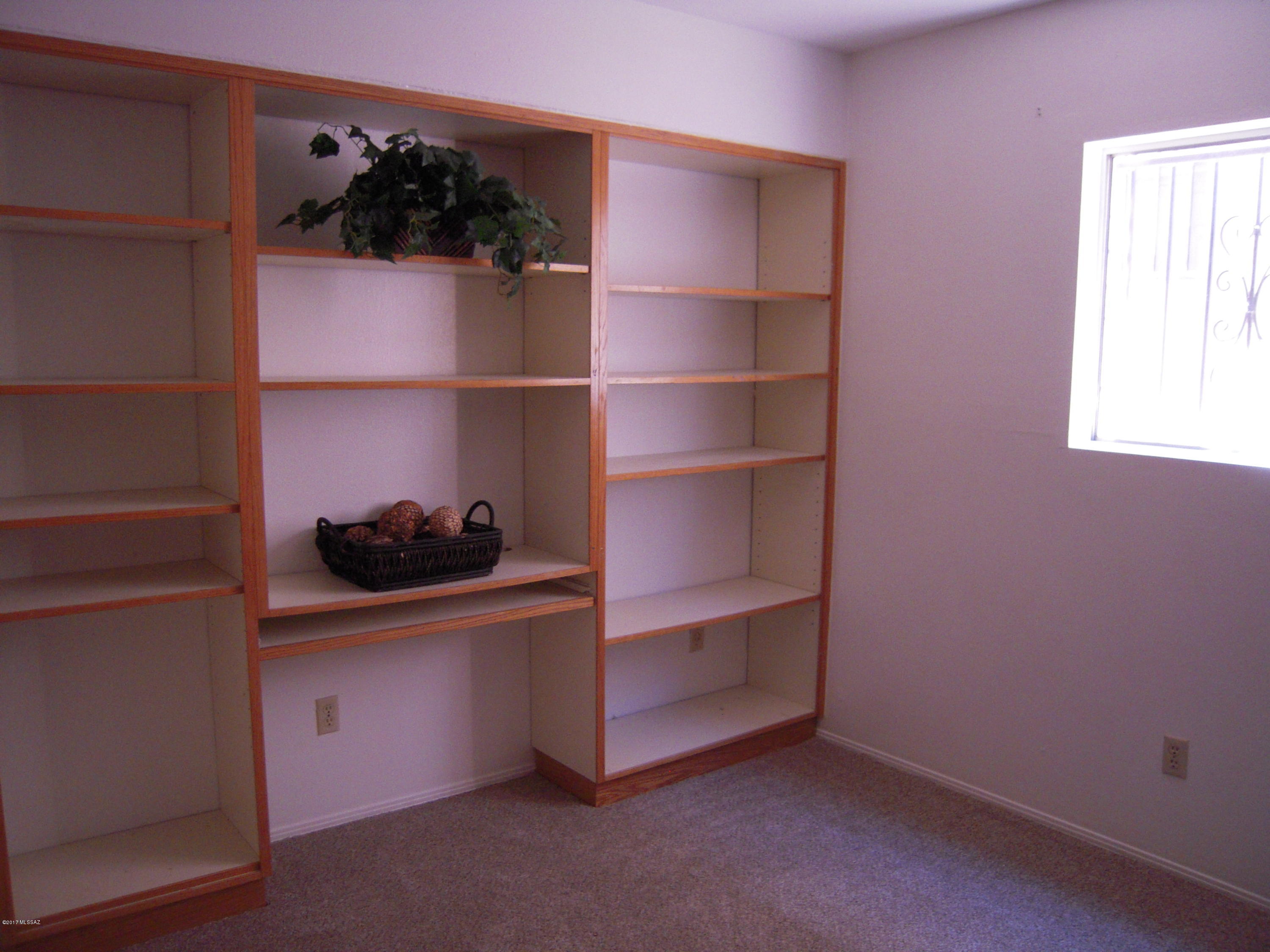 Woodland Hills NO. 2 (1-22) - Residential