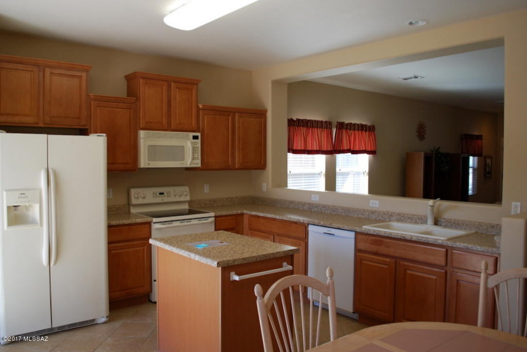 Rancho Resort Phase 111 (1-205) - Residential Lease