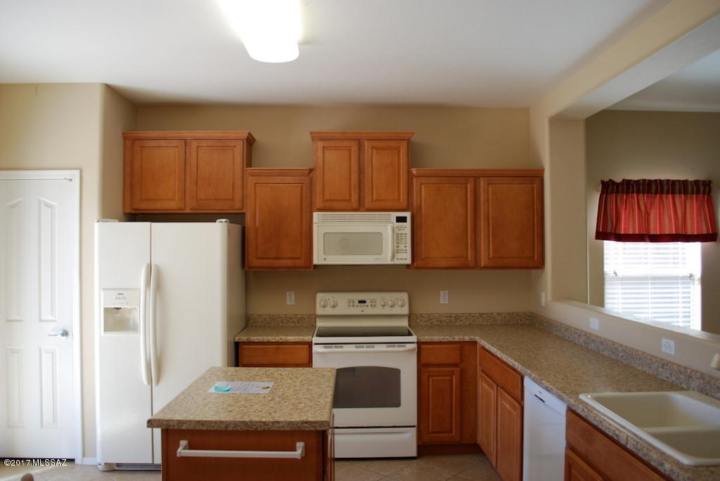 Rancho Resort Phase 111 (1-205) - Residential Lease