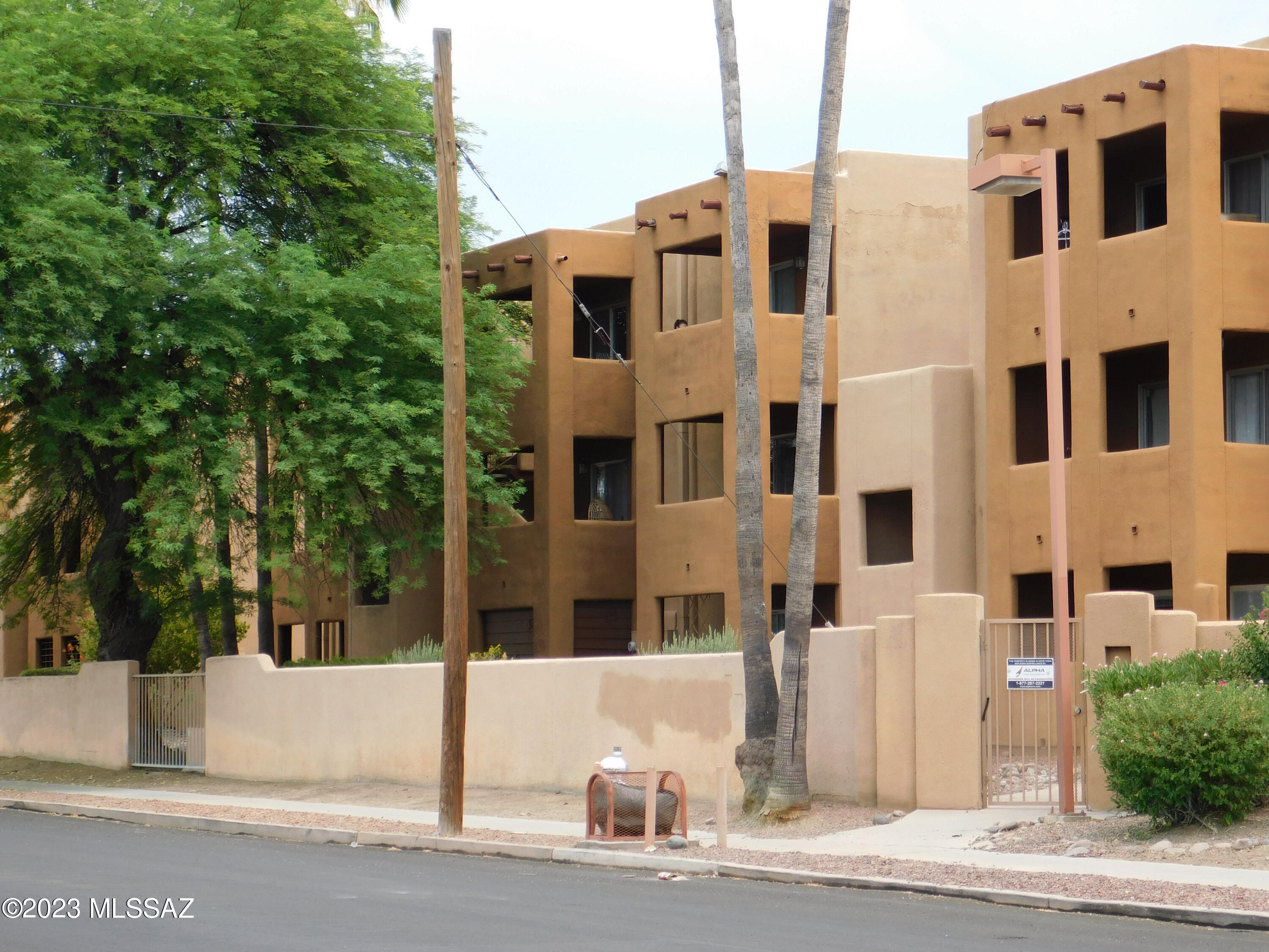 Casa Club Condominium - Residential
