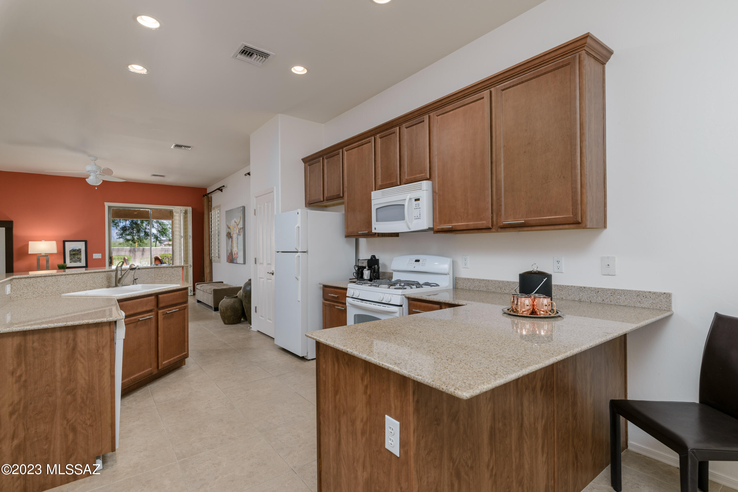 Rancho Vistoso NGHB 10 PCLS S,U & V - Residential