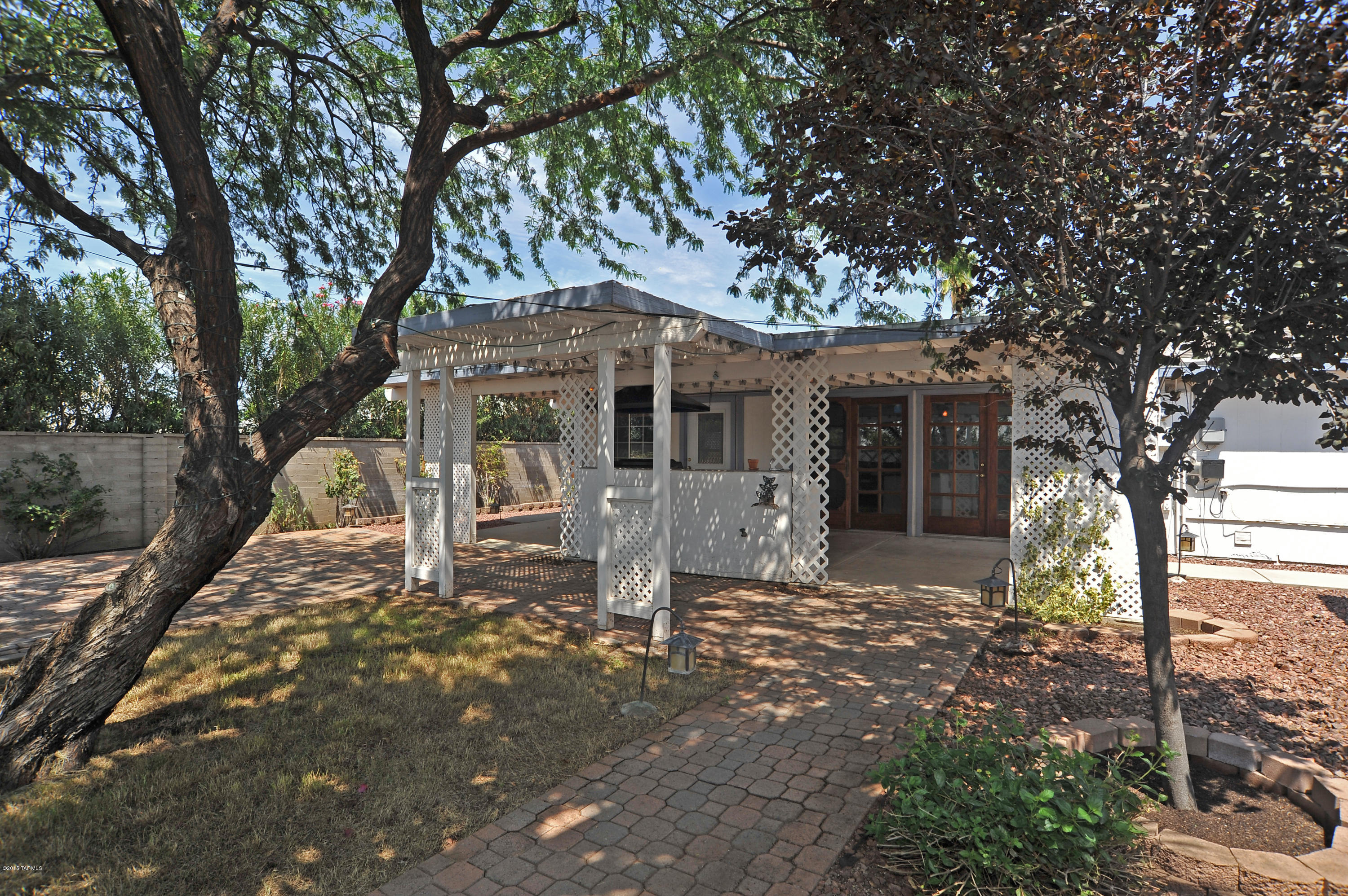 Miramonte Terr - Residential