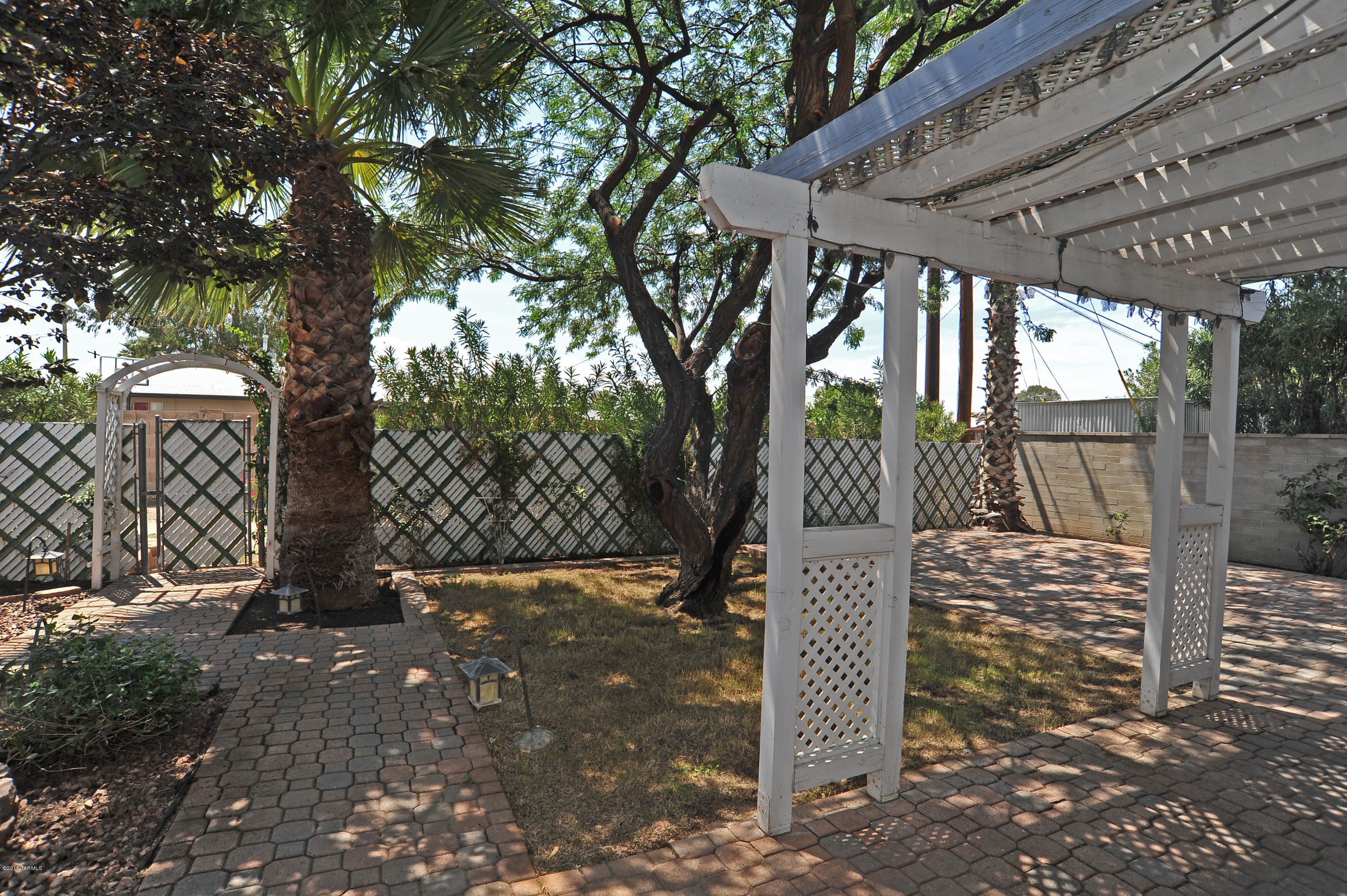 Miramonte Terr - Residential