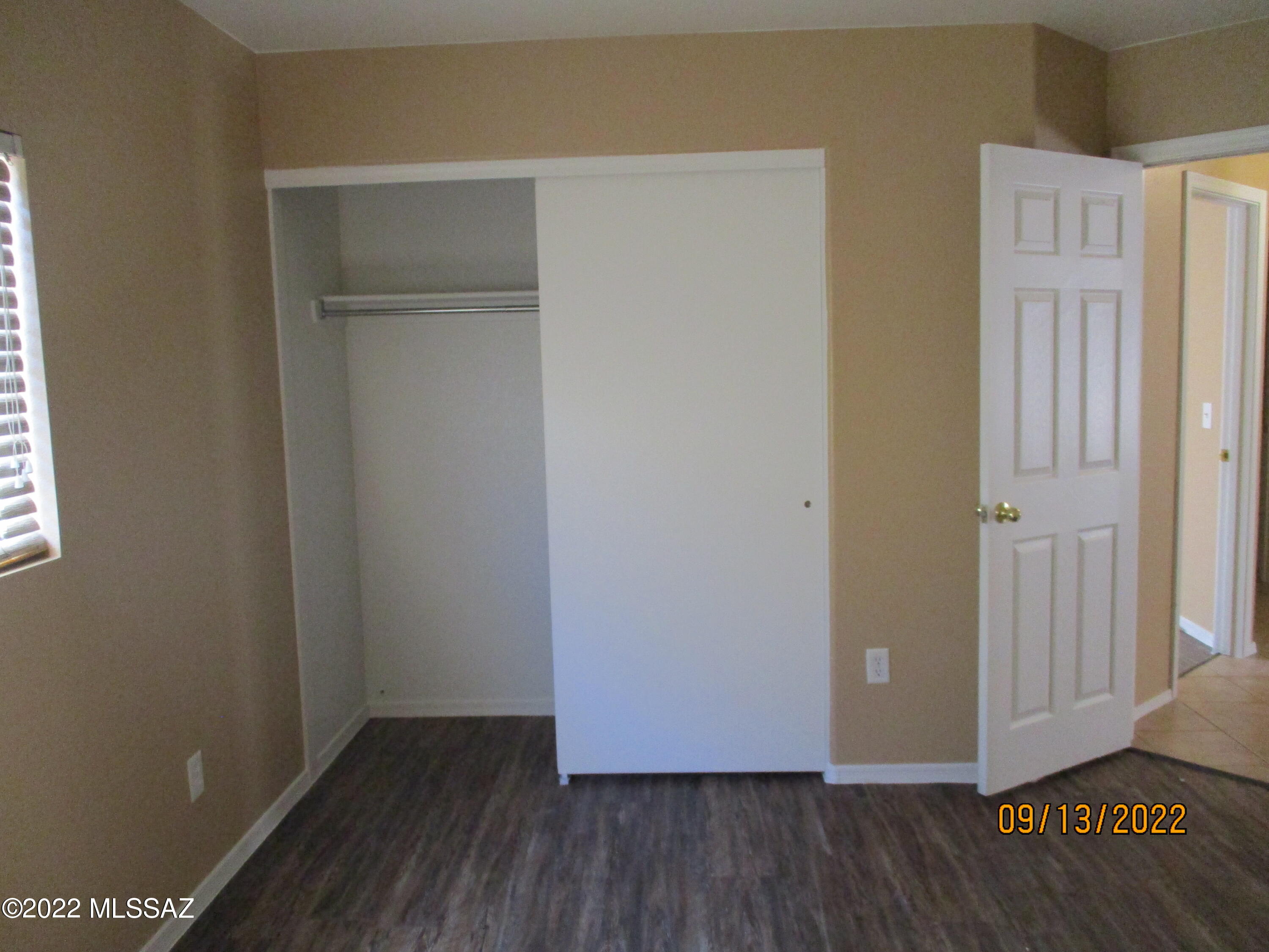 Arizona La Victoria (1-131) - Residential Lease