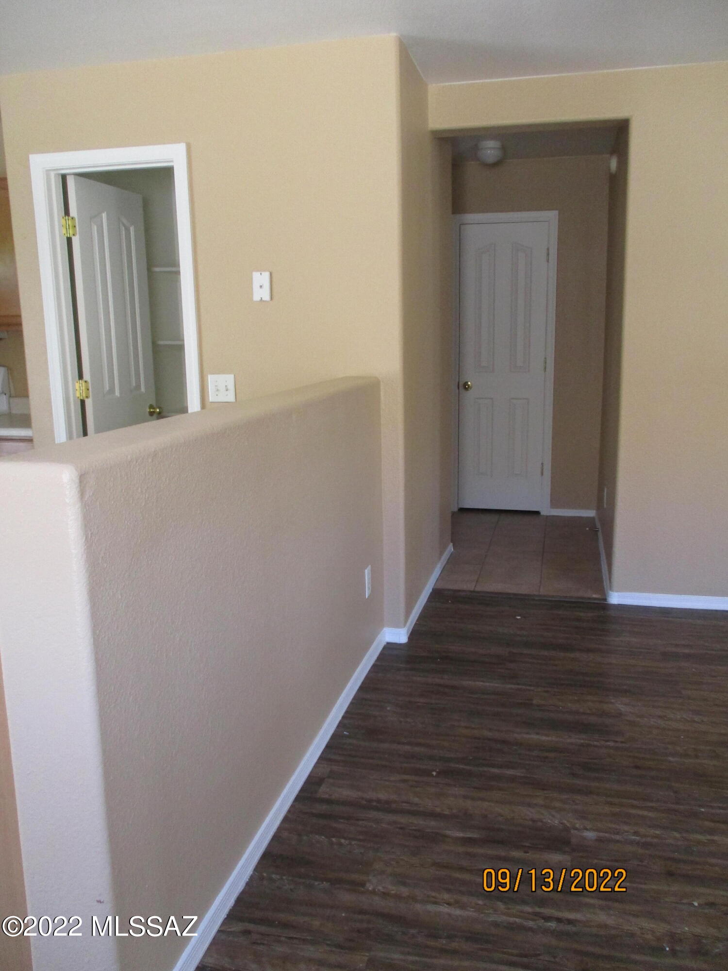 Arizona La Victoria (1-131) - Residential Lease