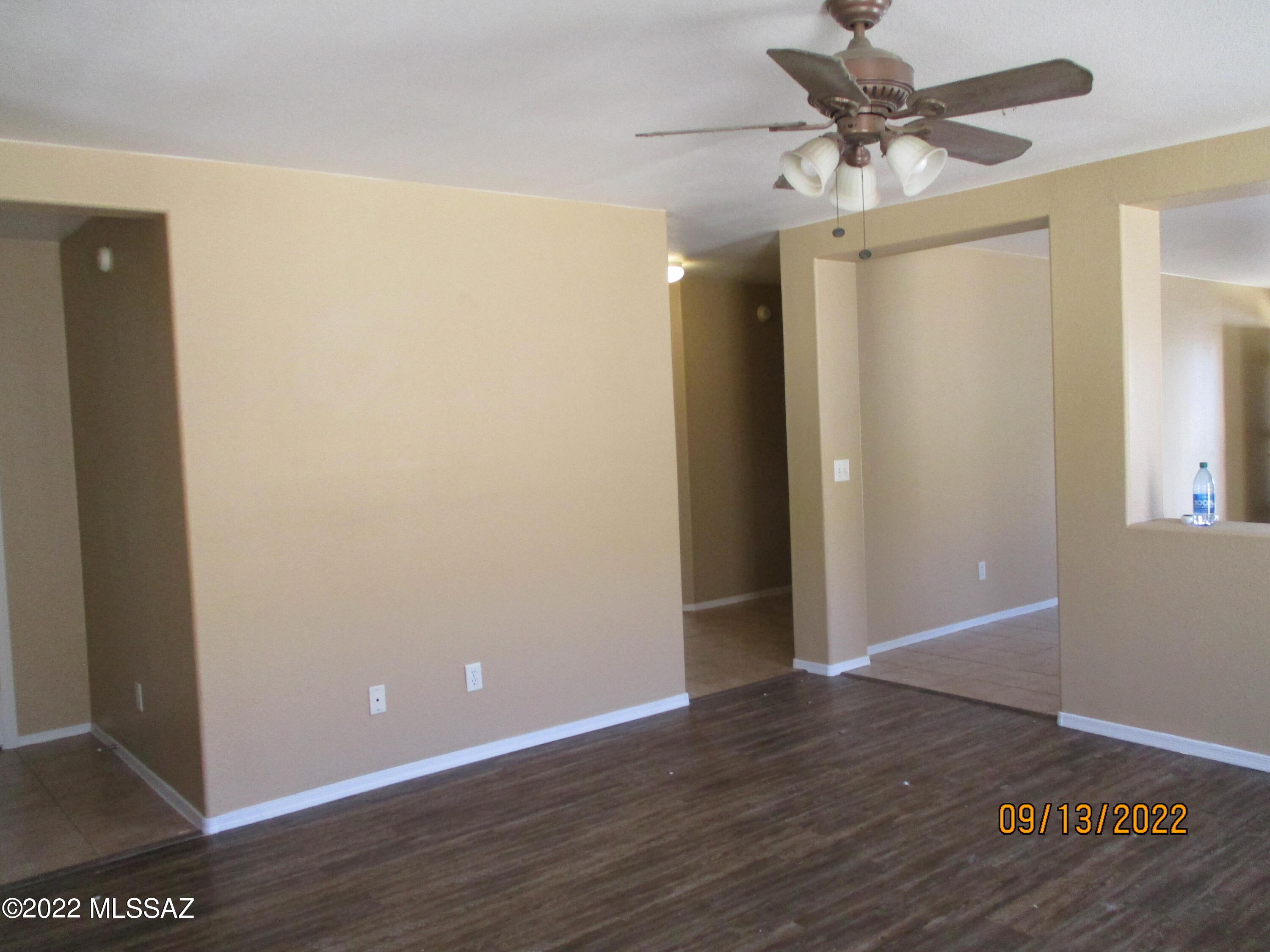 Arizona La Victoria (1-131) - Residential Lease