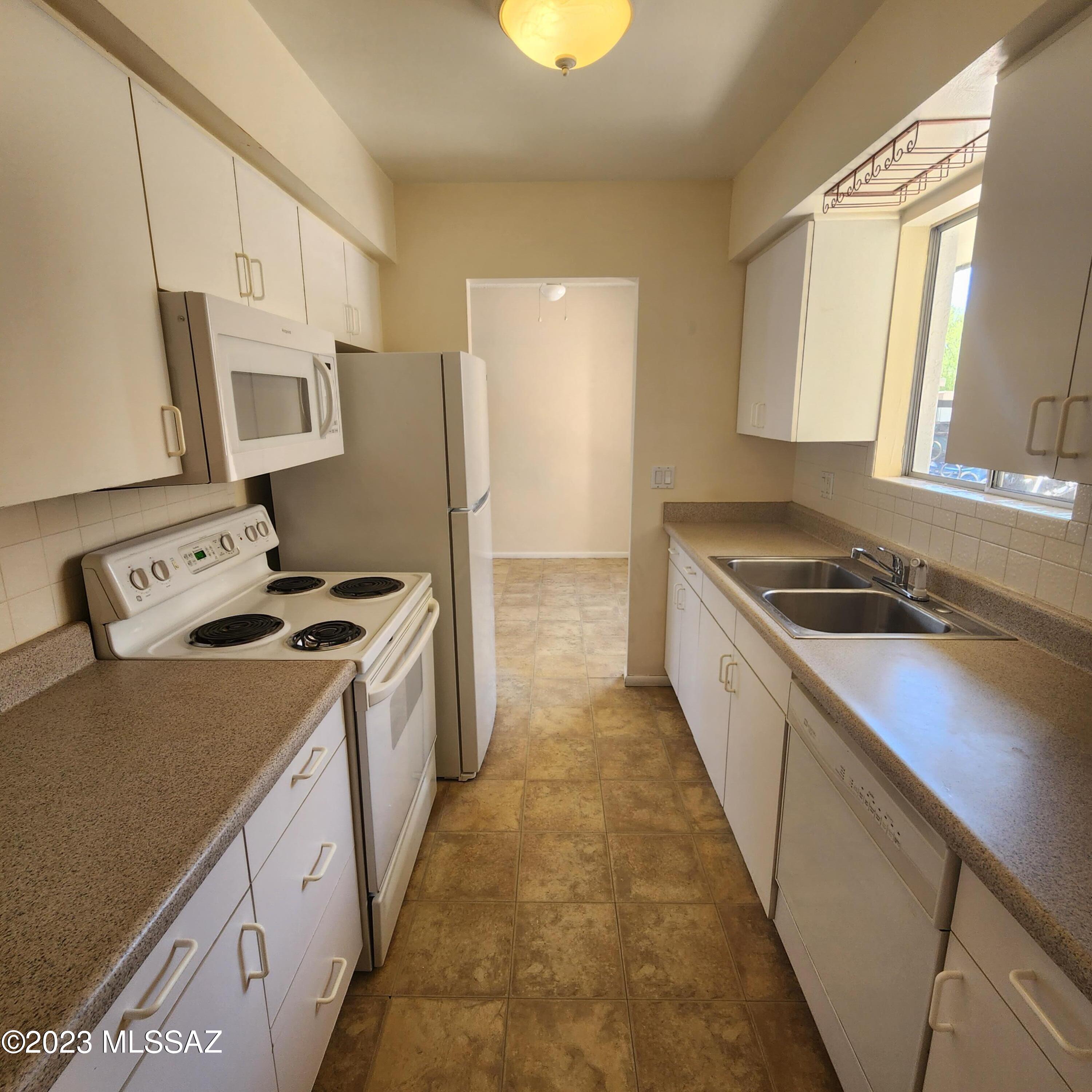 Shirley Manor Townhouses (1-52) - Residential Lease