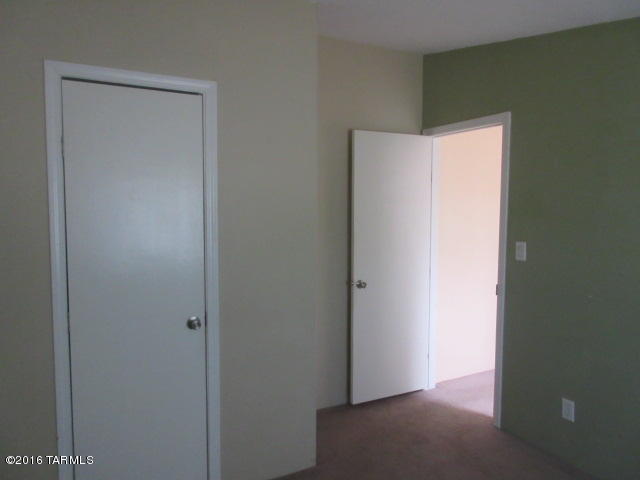 Unsubdivided - Residential